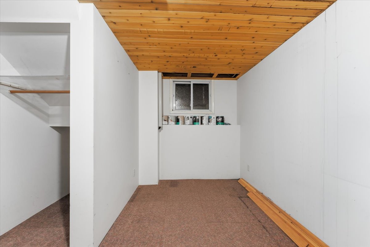 2836 Allenby Way Vernon V1T 8R1