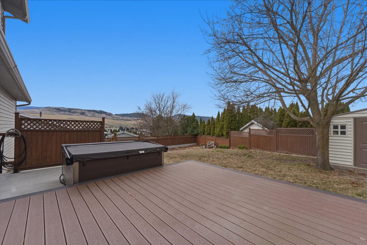 2836 Allenby Way Vernon V1T 8R1