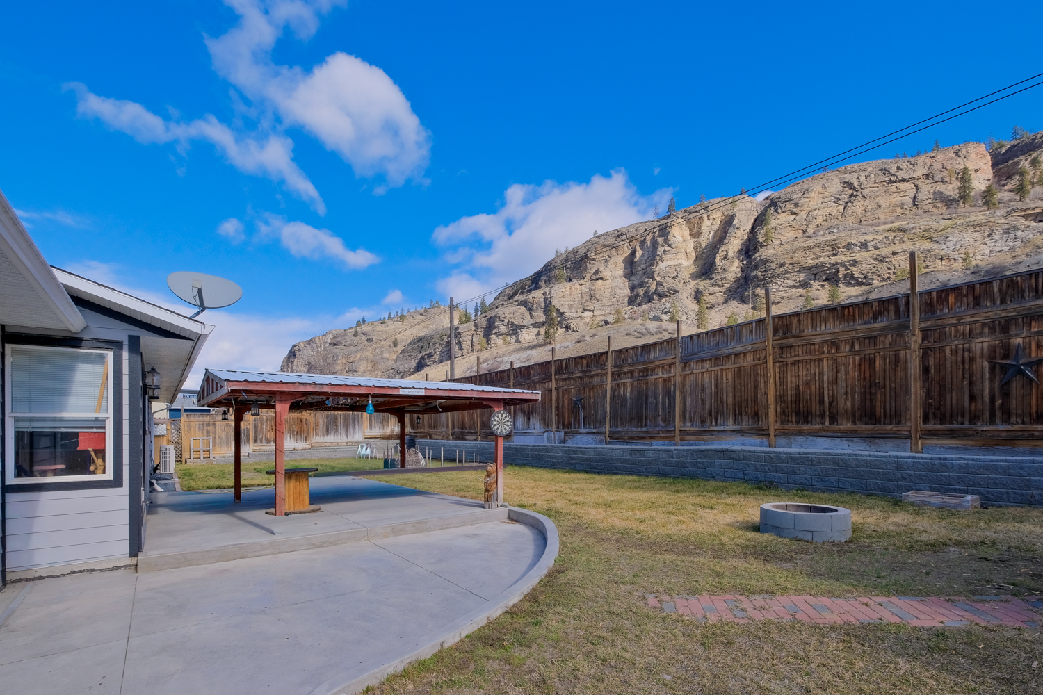 3157 Vaseux Lake Crescent Okanagan Falls V0H 1R2