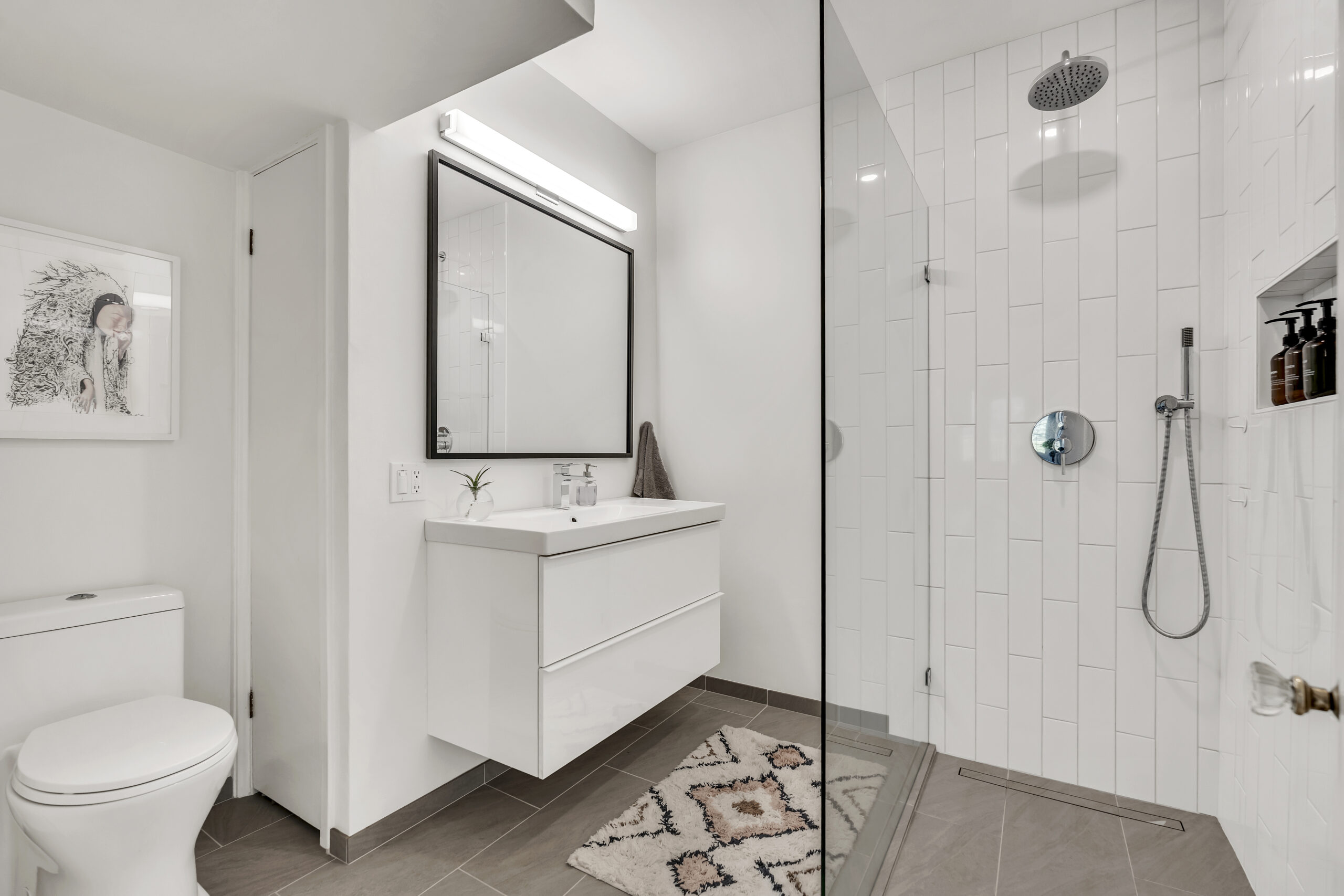 12432 Victoria Road S Summerland V0H 1Z0
