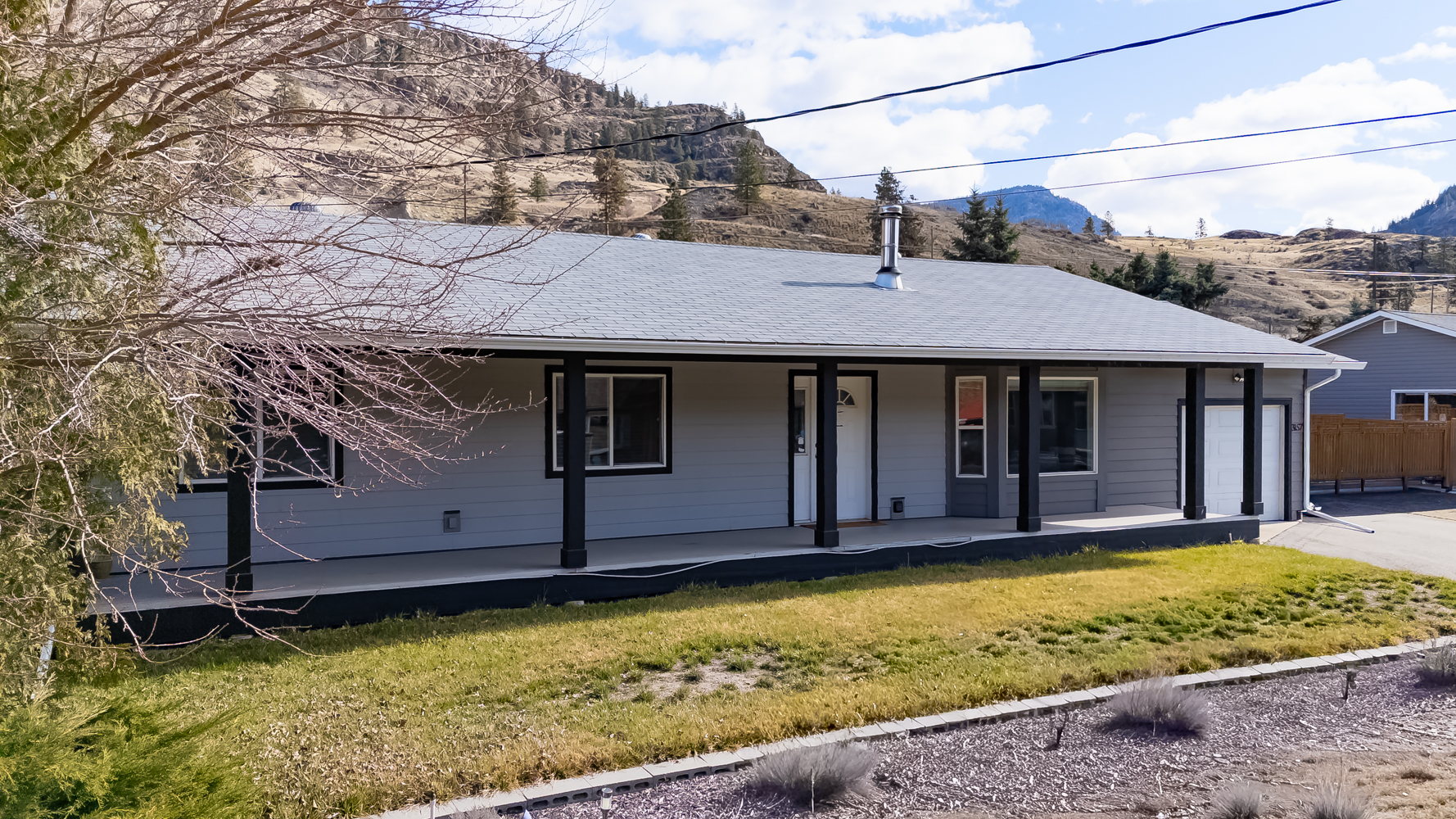 3157 Vaseux Lake Crescent Okanagan Falls V0H 1R2