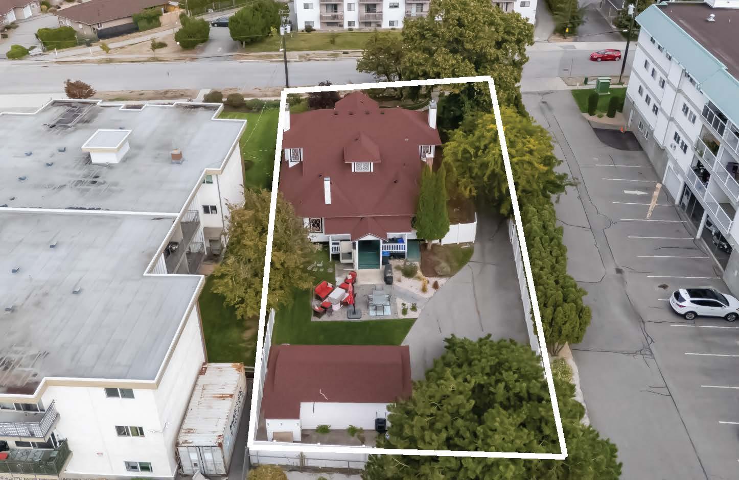150 Edmonton Avenue Penticton V2A 2G8