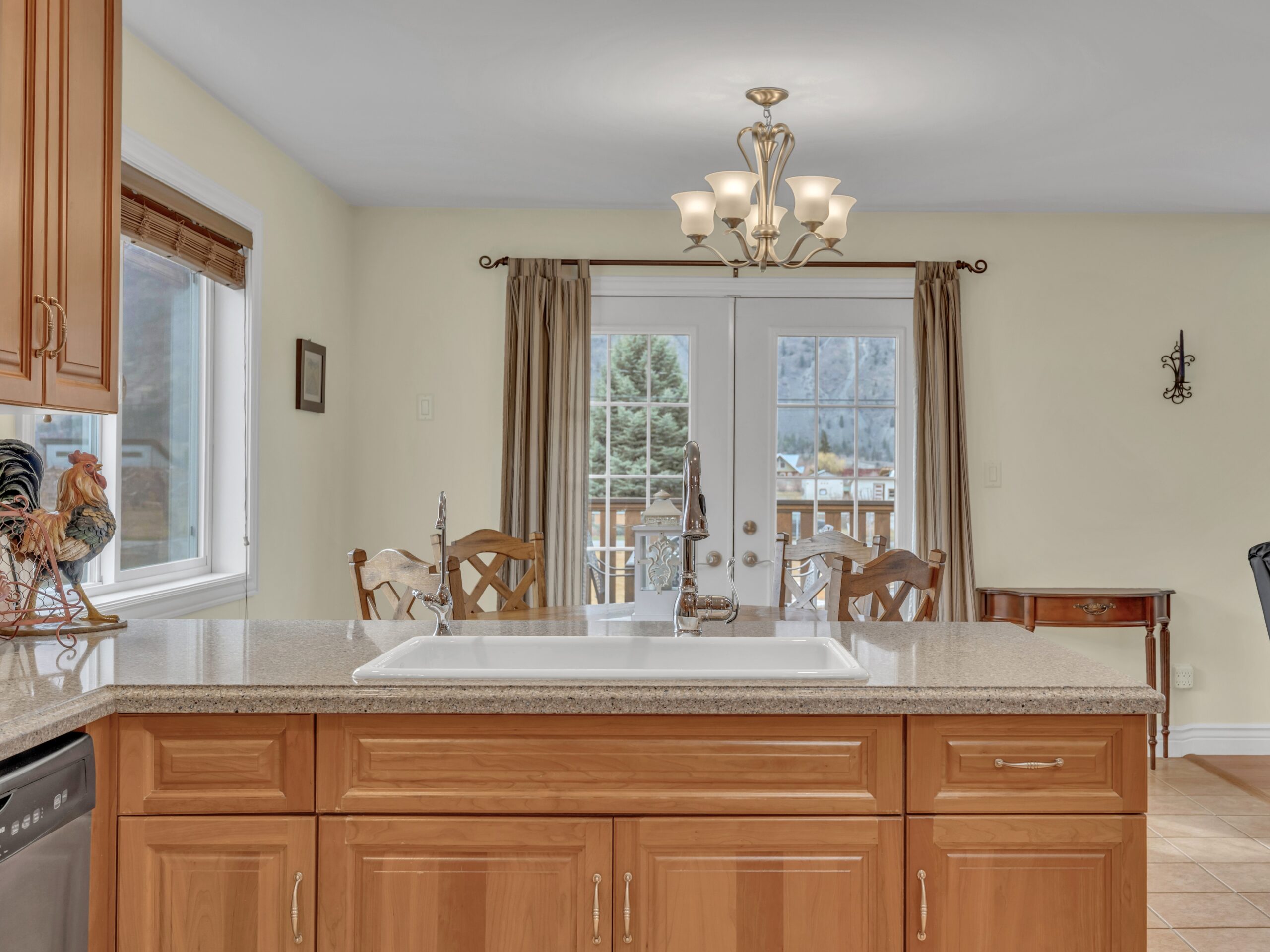 2120 Ritchie Drive Cawston V0X 1C2