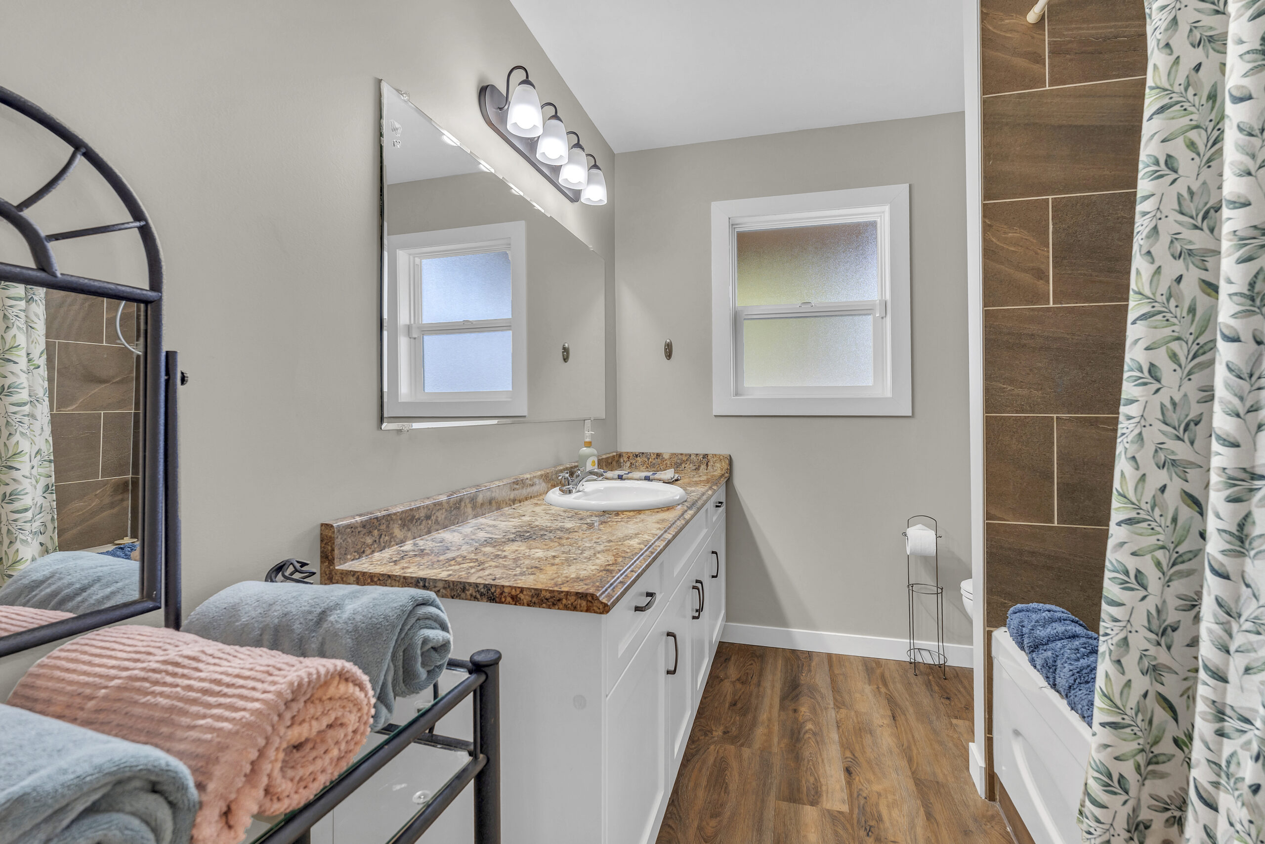 192 Dartmouth Place Penticton V2A 7S4