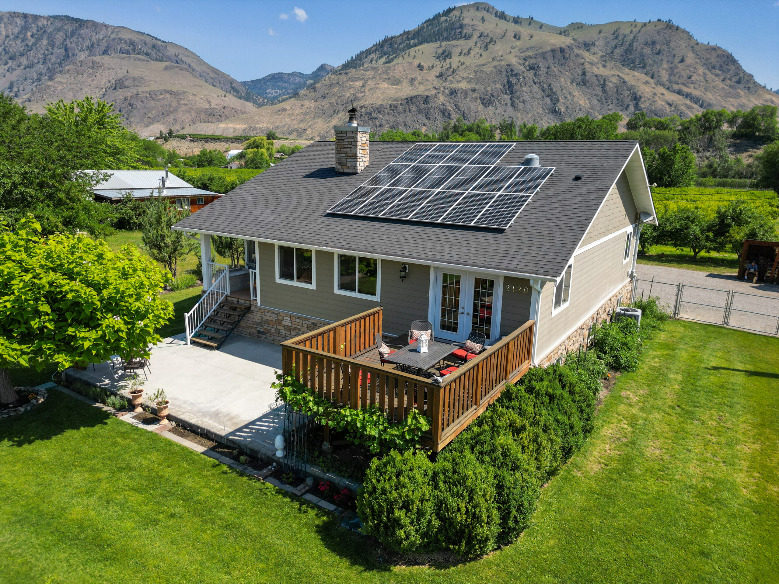 2120 Ritchie Drive Cawston V0X 1C2