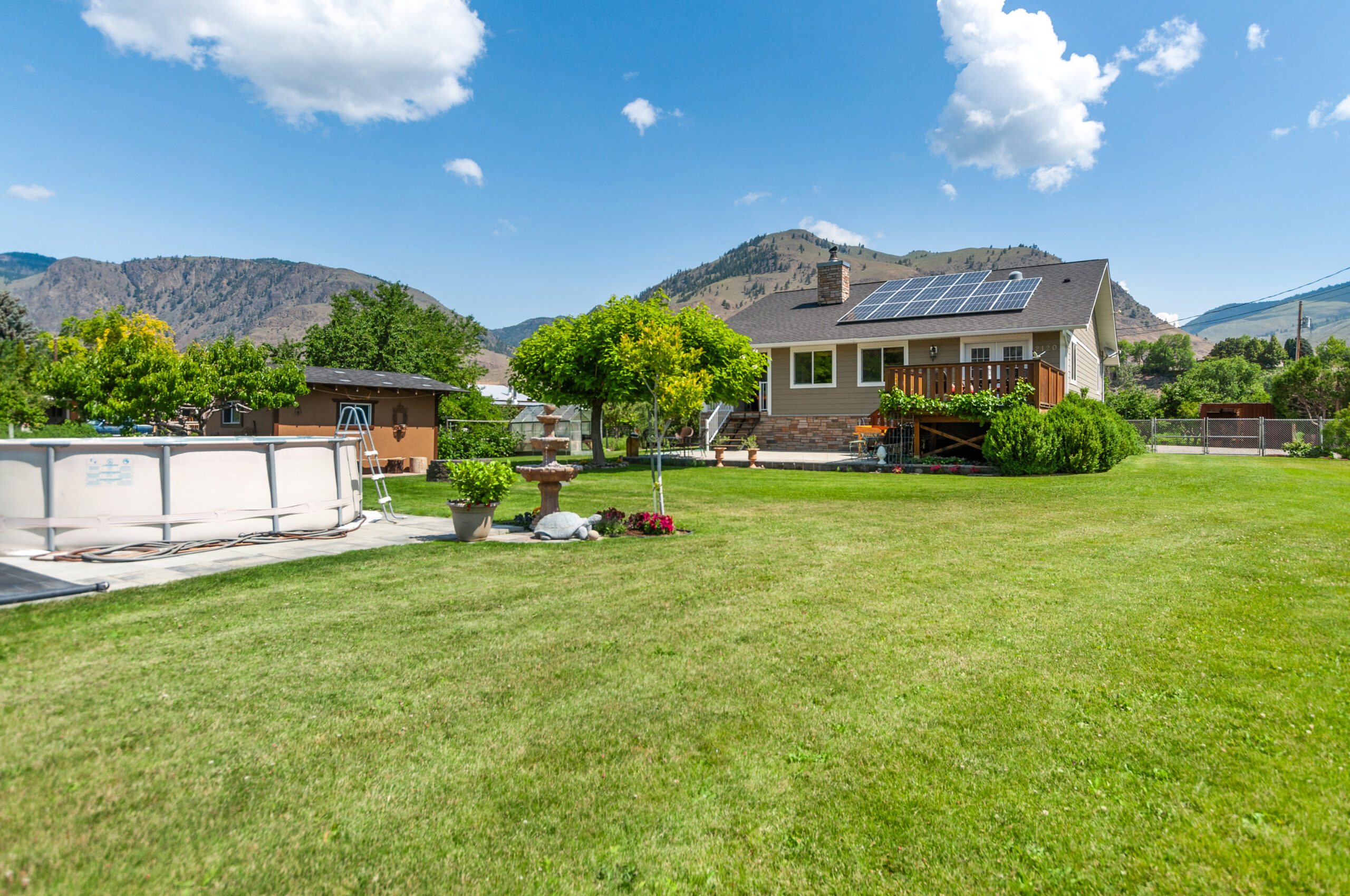 2120 Ritchie Drive Cawston V0X 1C2