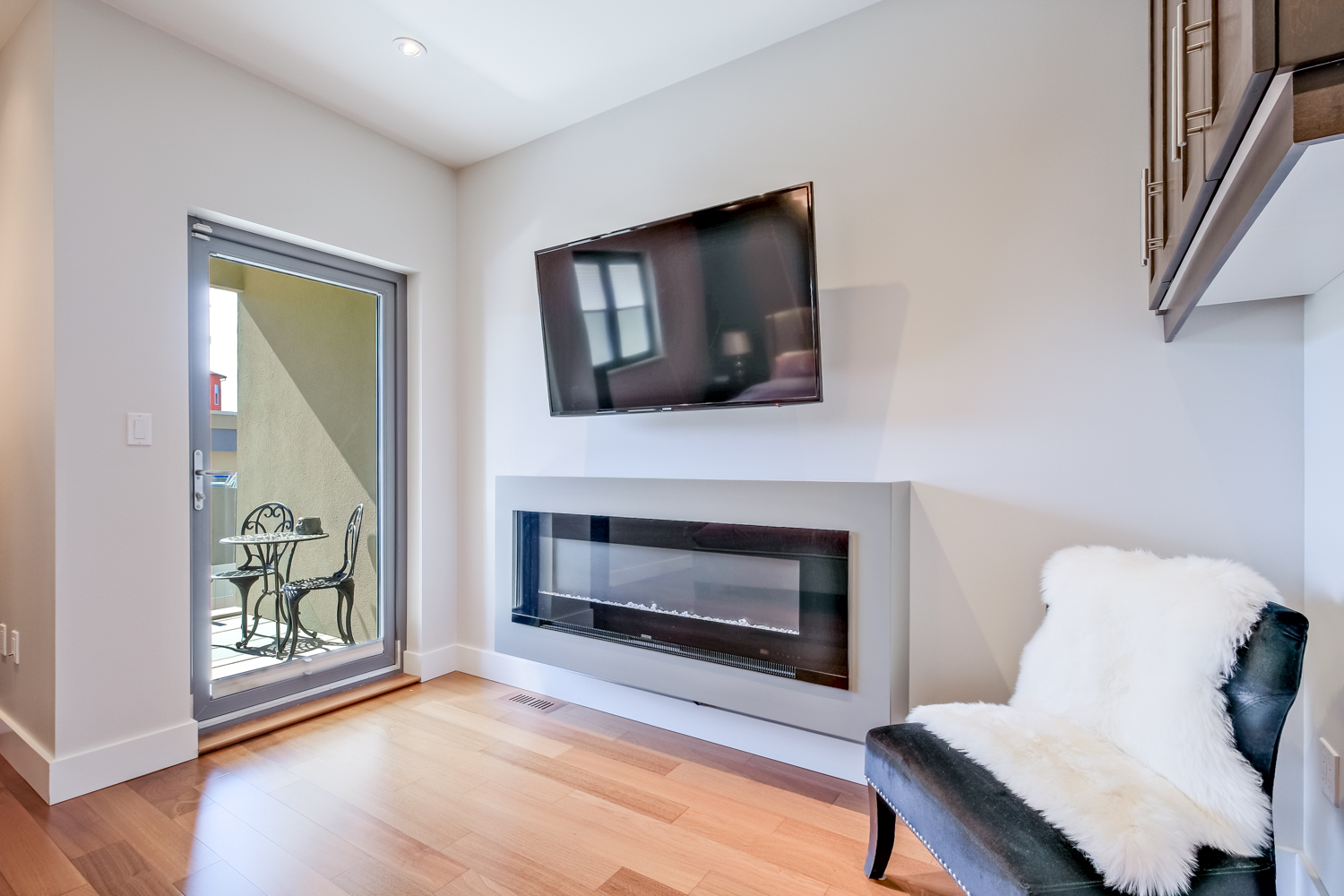 402 Lakeshore Drive W 102 Penticton V2A 1B8