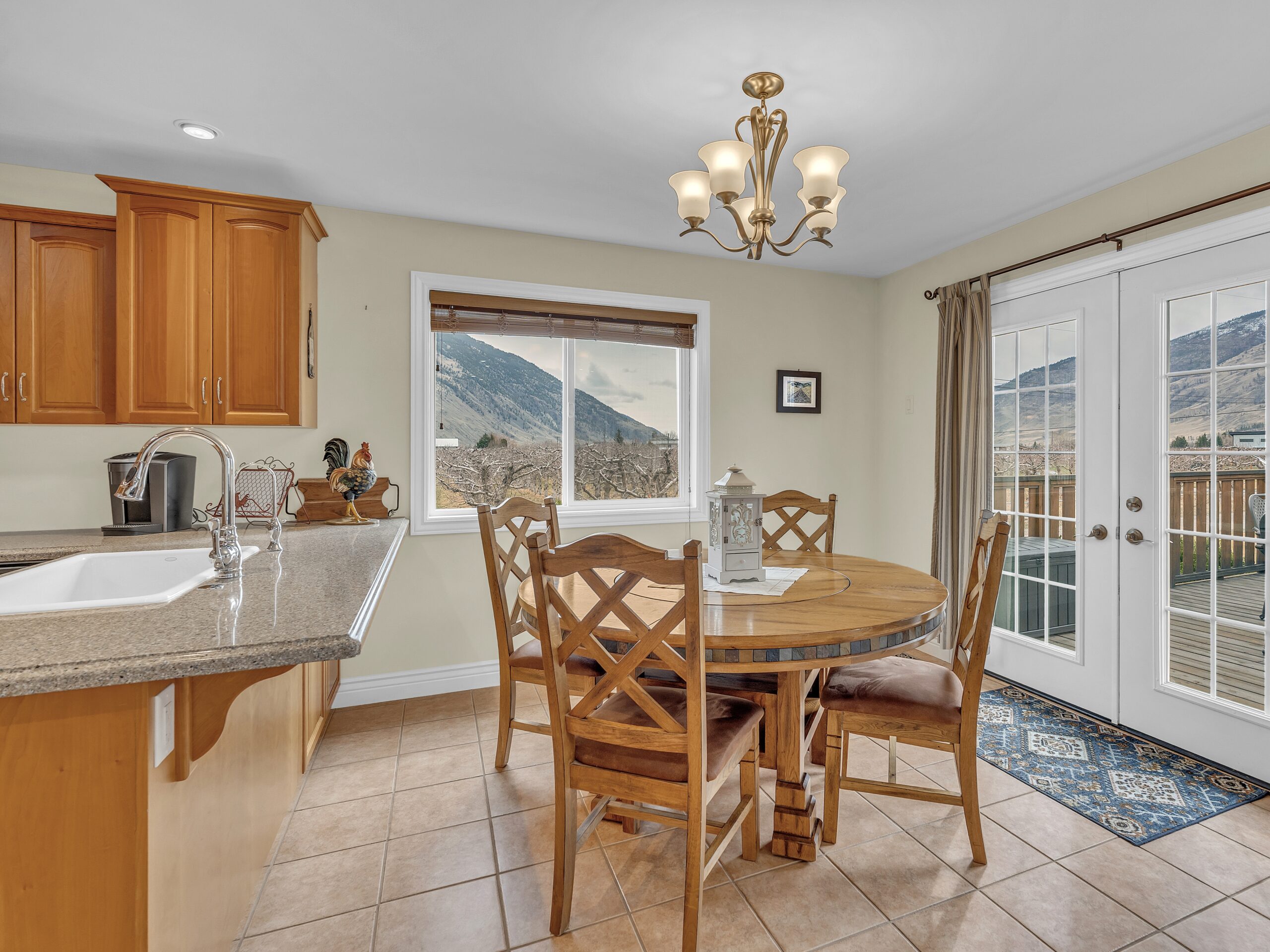 2120 Ritchie Drive Cawston V0X 1C2