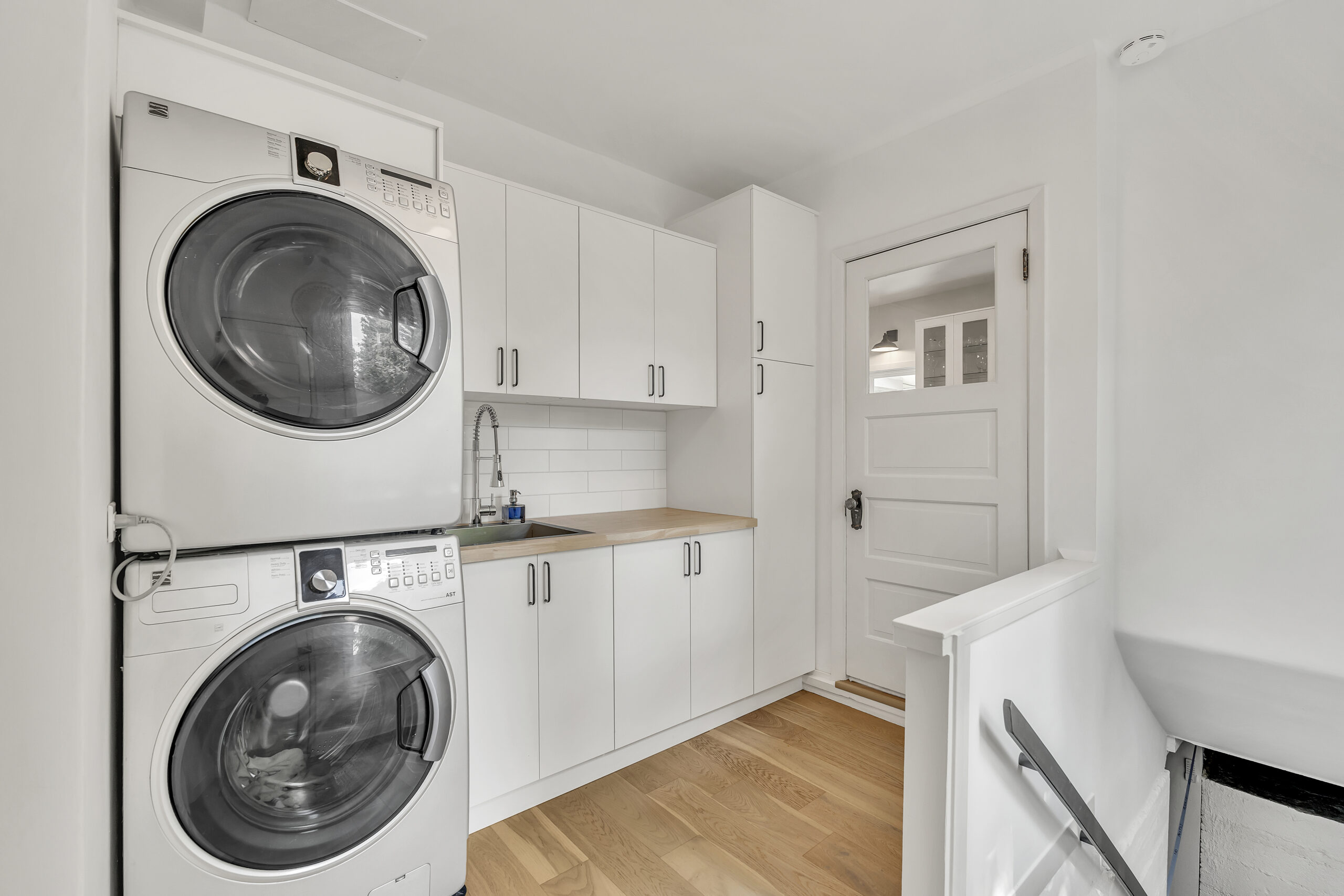 12432 Victoria Road S Summerland V0H 1Z0