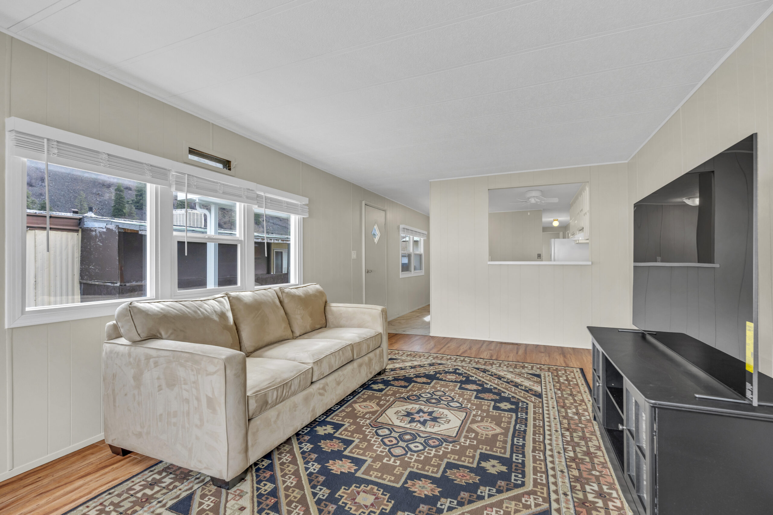 2657 1st Street Olalla V0X 1N6