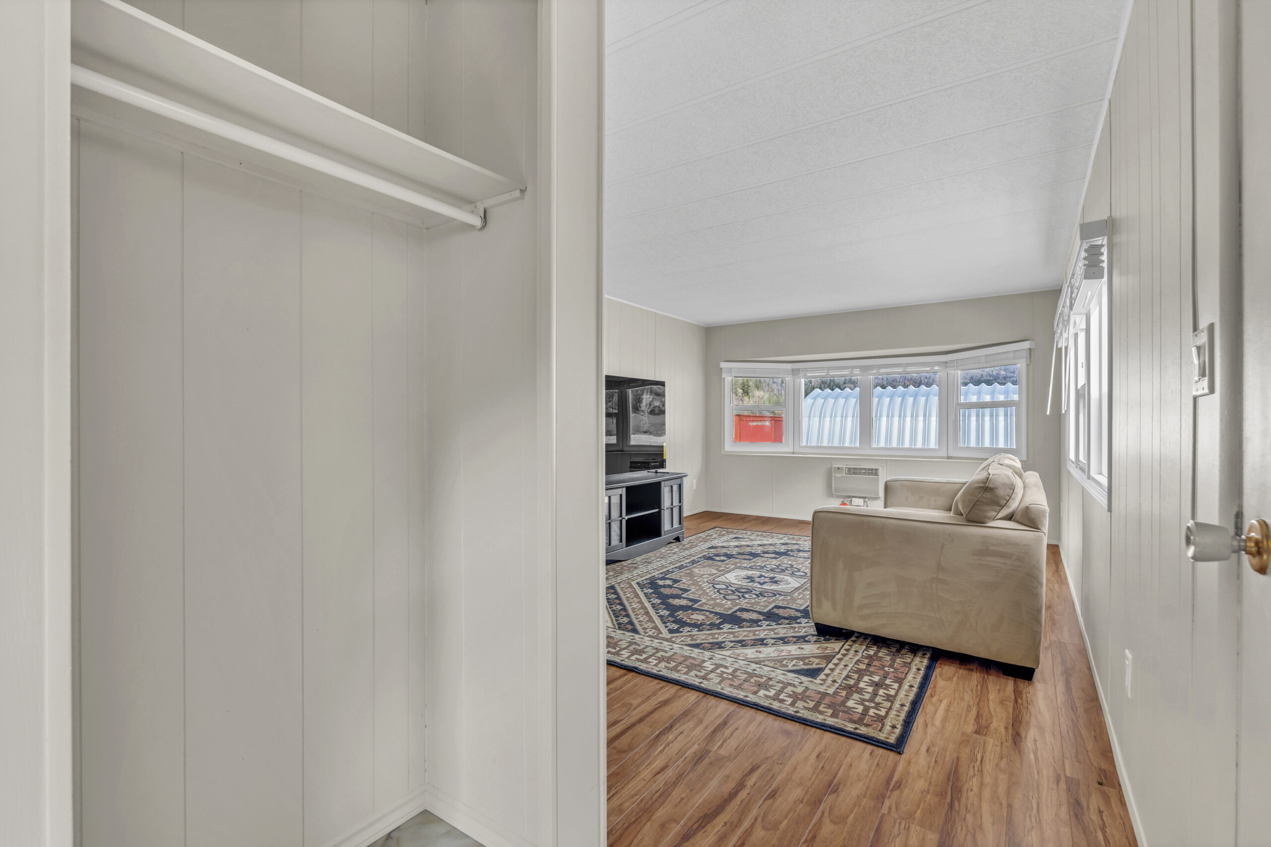 2657 1st Street Olalla V0X 1N6
