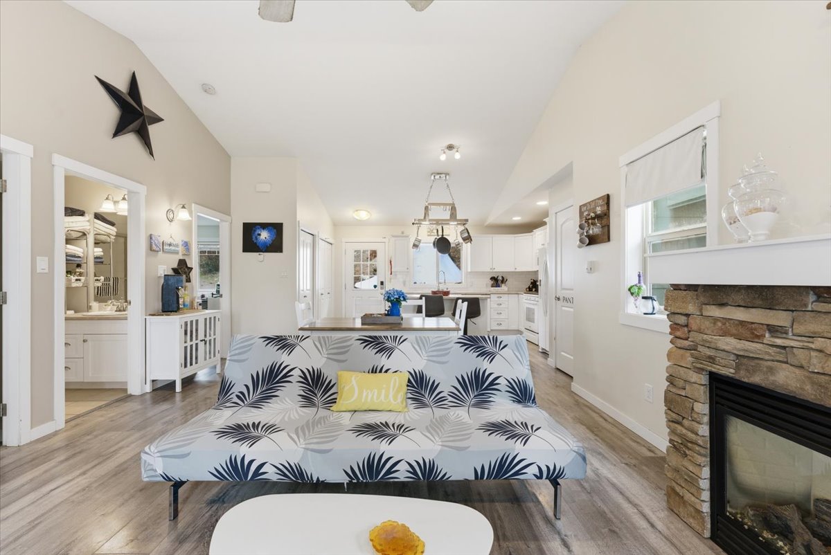 309 Killarney Way Vernon V1H 2C5