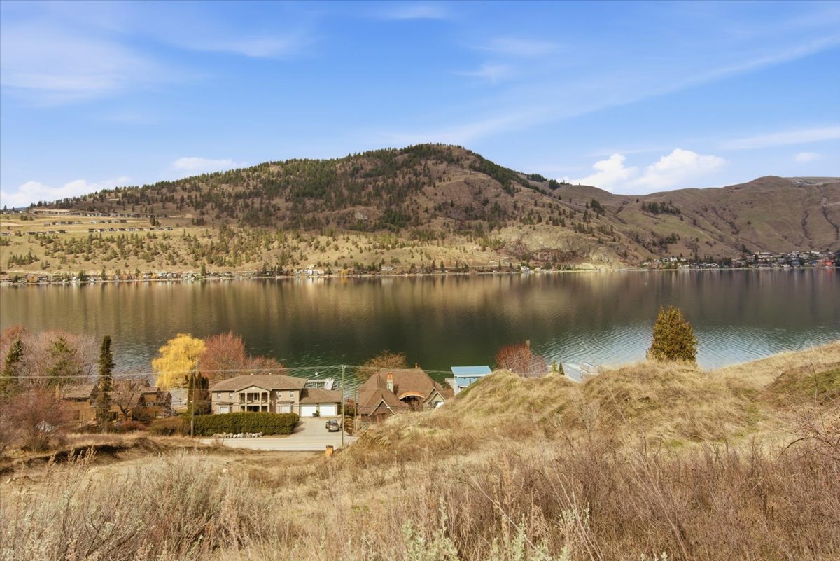 8354 Okanagan Landing Road Vernon V1H 1J5