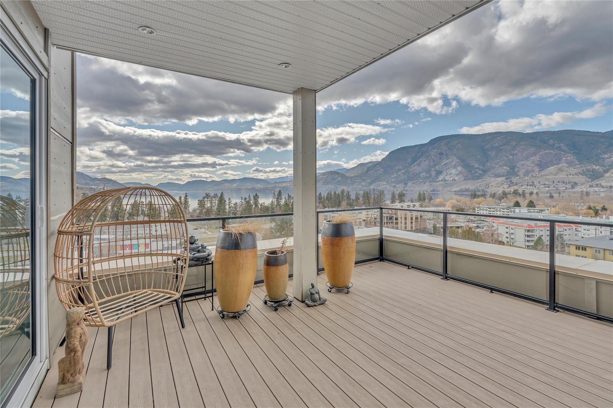 3388 Skaha Lake Road 1103 Penticton V2A 6G4