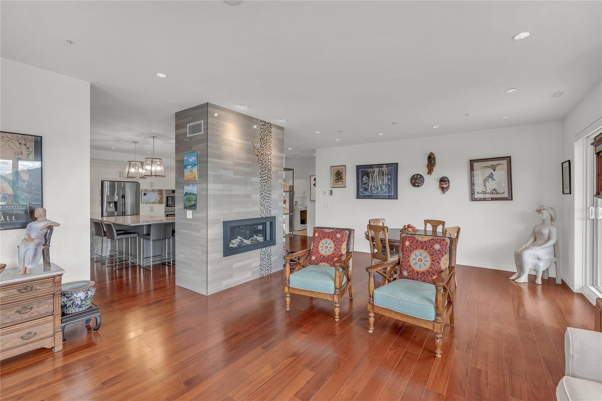 3388 Skaha Lake Road 1103 Penticton V2A 6G4