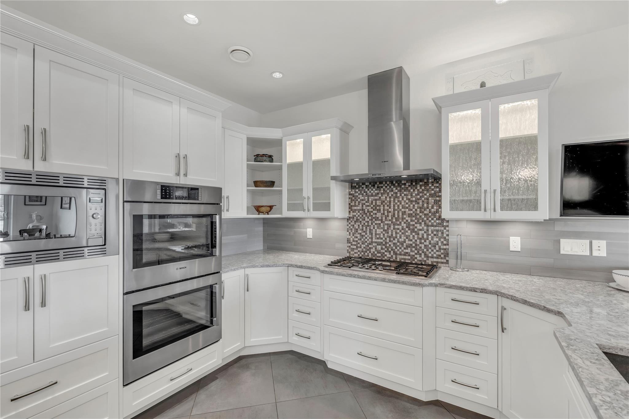 3388 Skaha Lake Road 1103 Penticton V2A 6G4