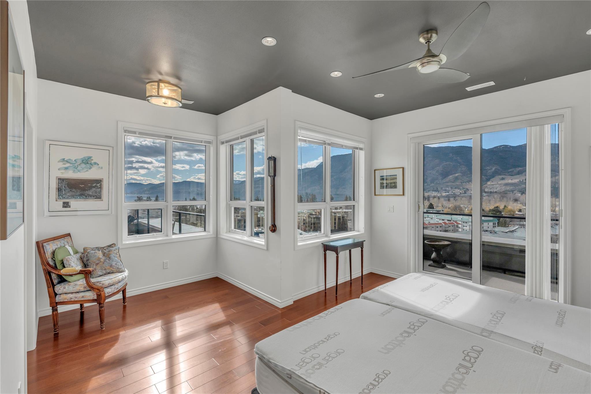 3388 Skaha Lake Road 1103 Penticton V2A 6G4