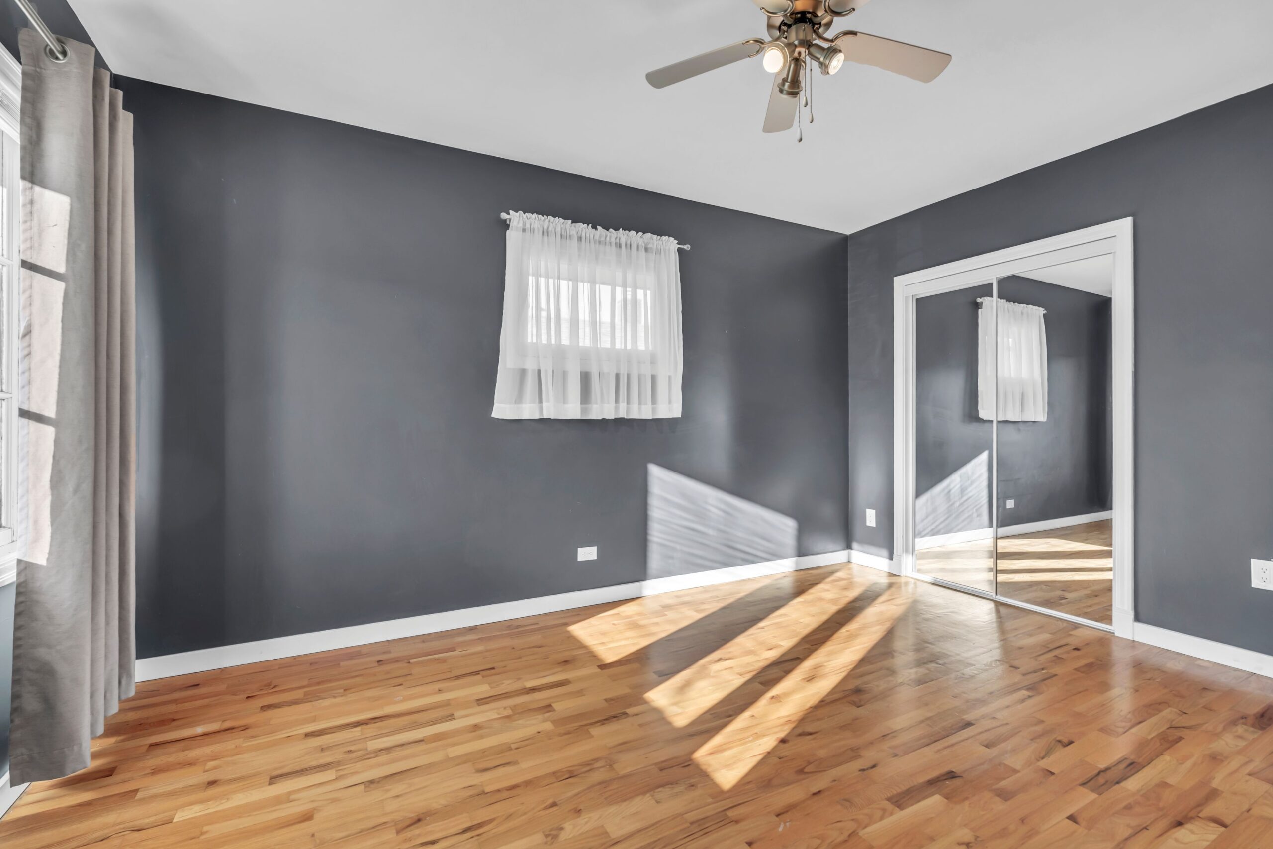 566 Van Horne Street Penticton V2A 4K8