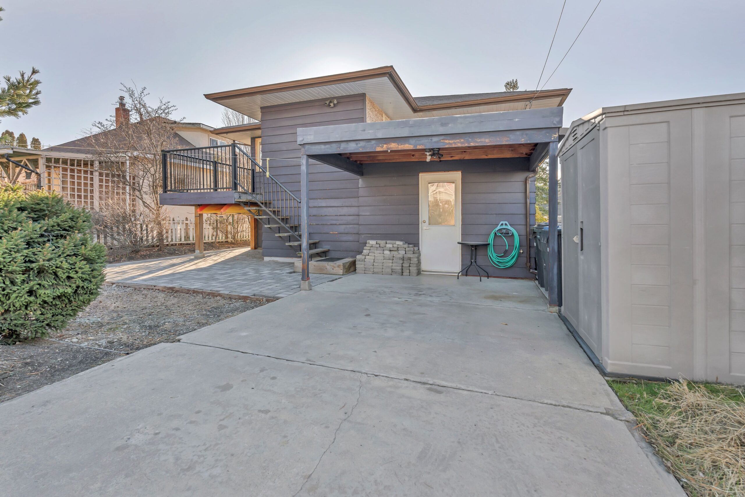 566 Van Horne Street Penticton V2A 4K8