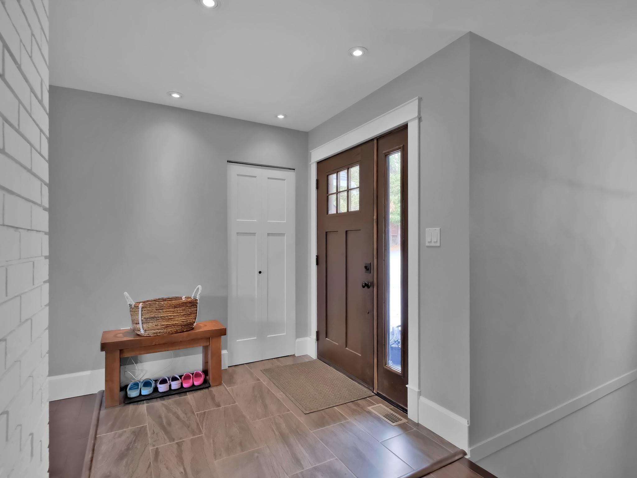 552 Pineview Drive Kaleden V0H 1K0