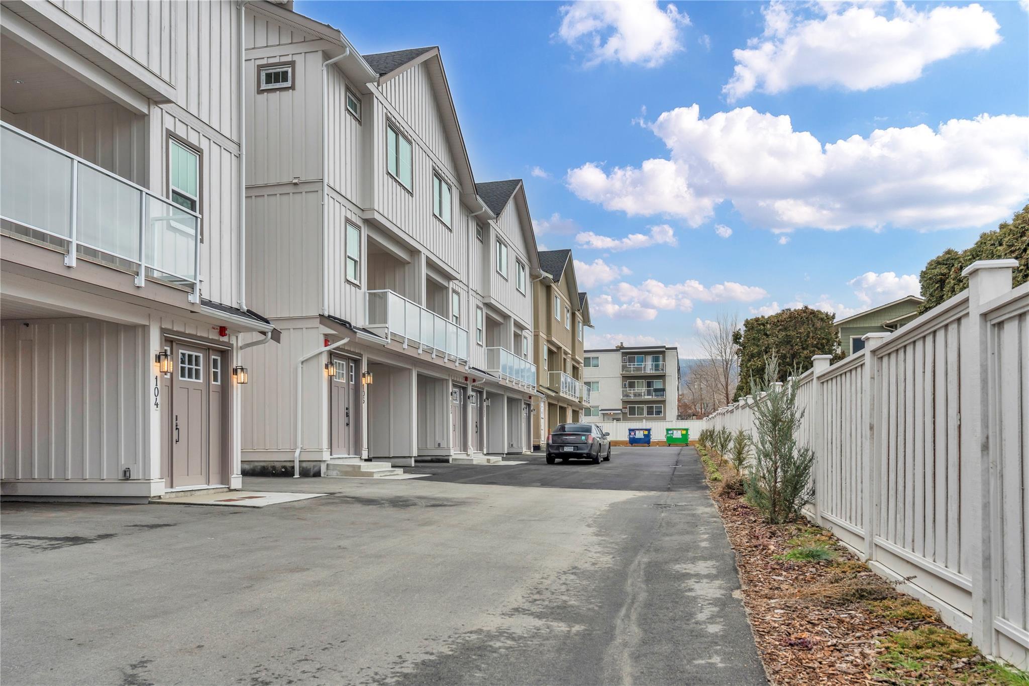 784 Argyle Street 108 Penticton V2A 0J6
