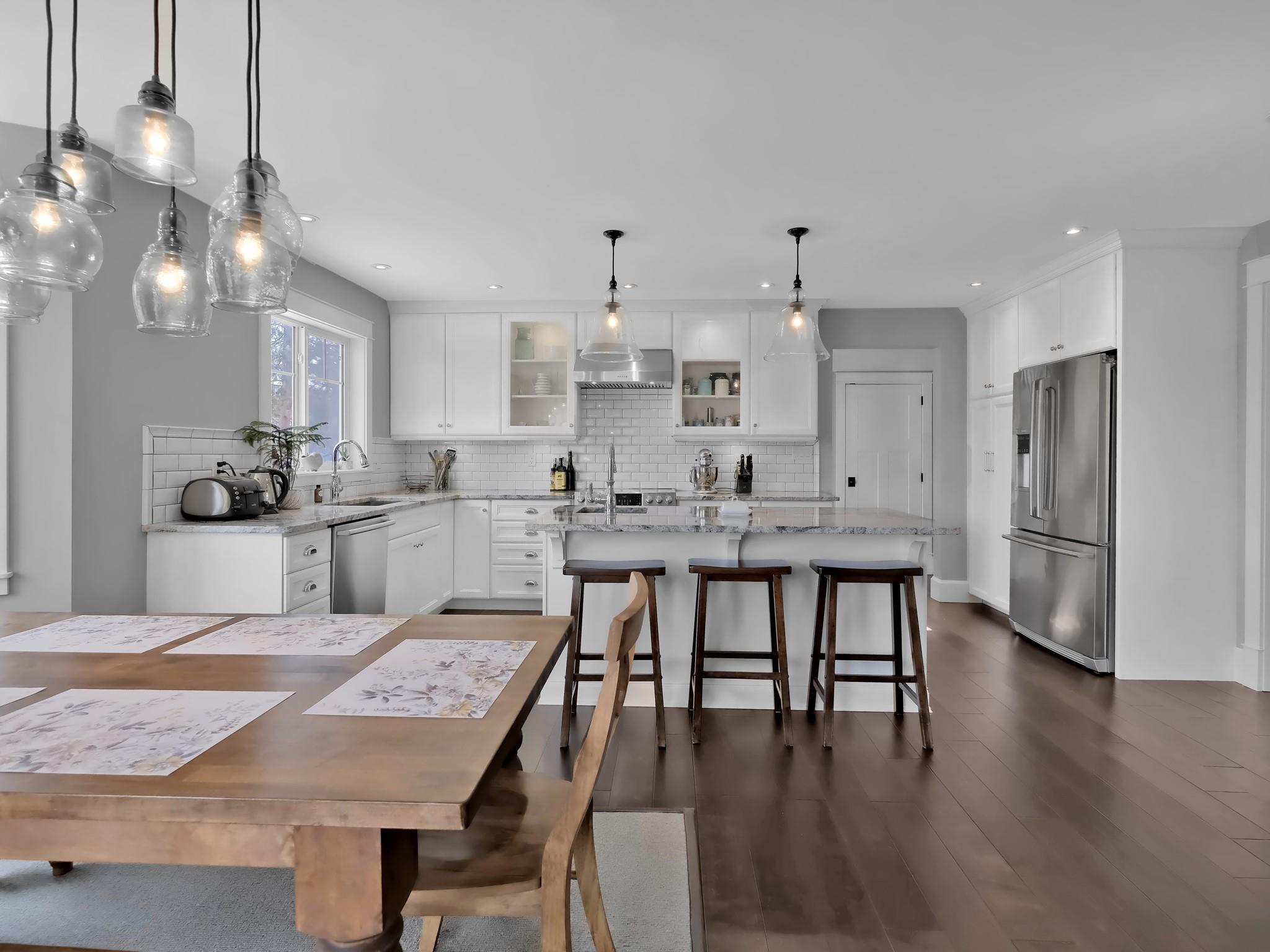 552 Pineview Drive Kaleden V0H 1K0