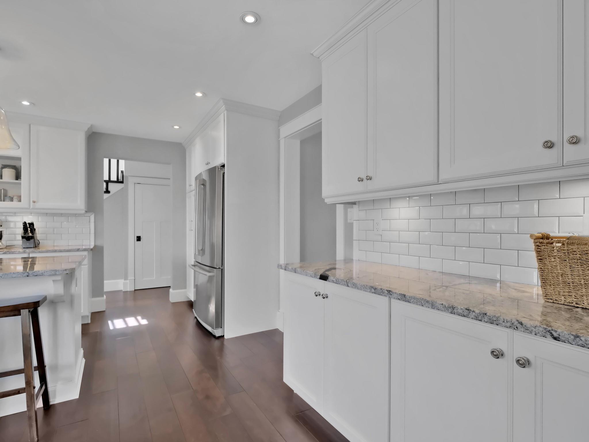 552 Pineview Drive Kaleden V0H 1K0