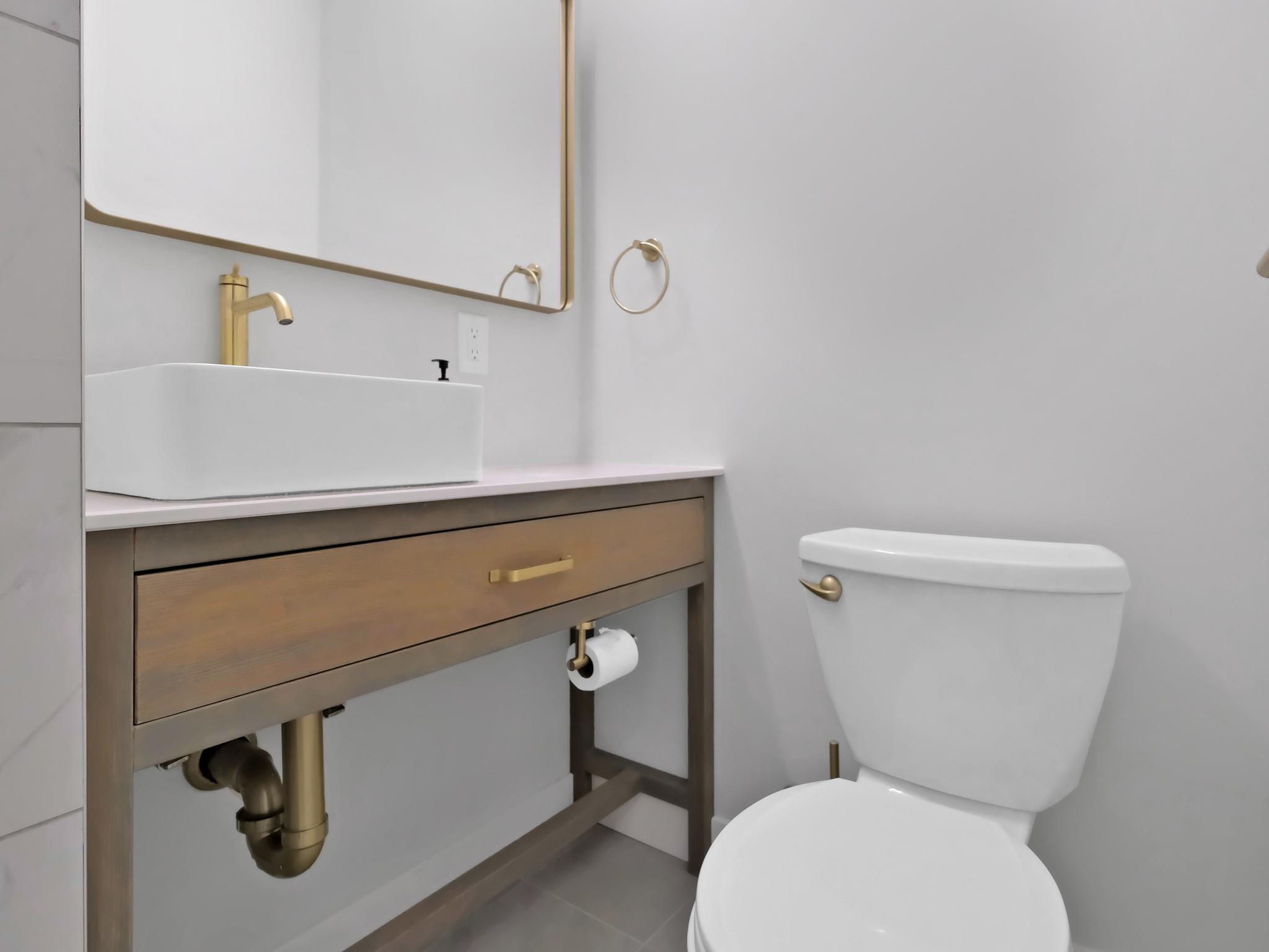 552 Pineview Drive Kaleden V0H 1K0