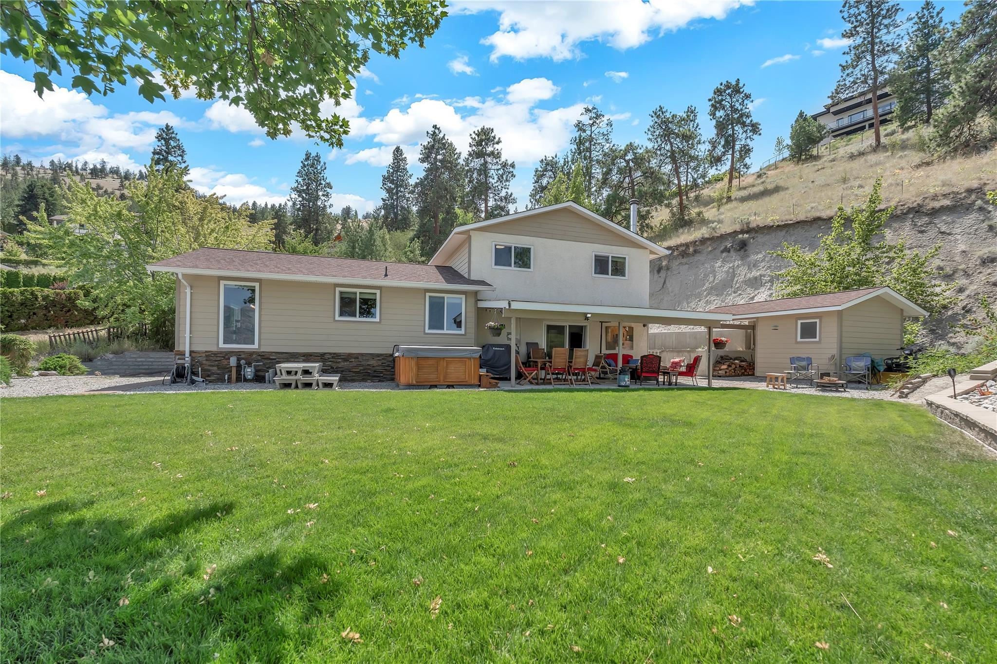 8704 Kuroda Place Summerland V0H 1Z7