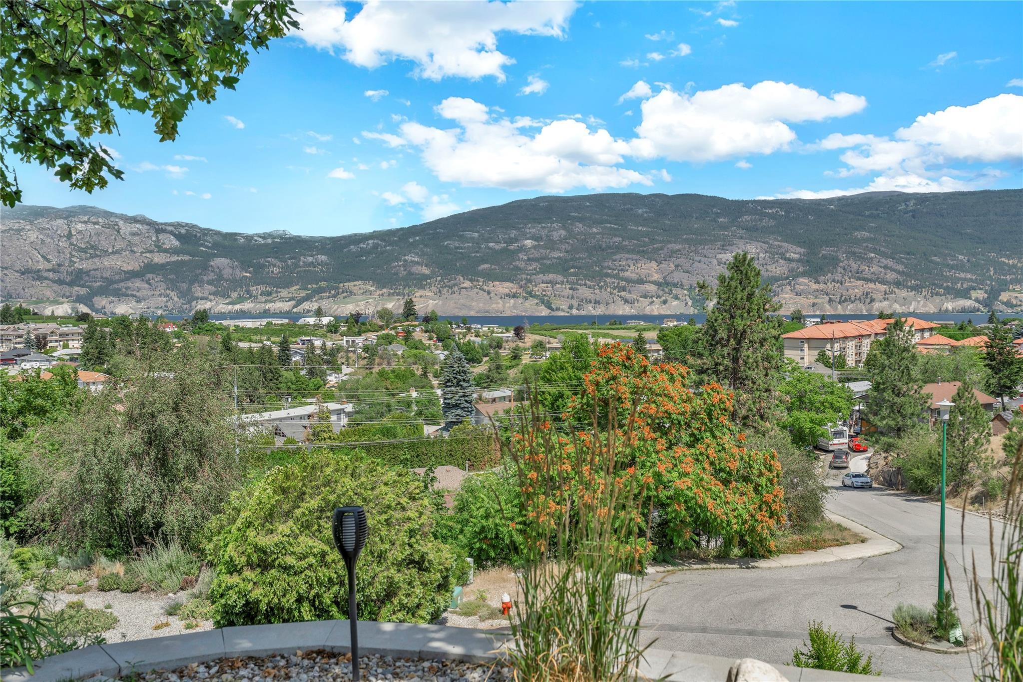 8704 Kuroda Place Summerland V0H 1Z7