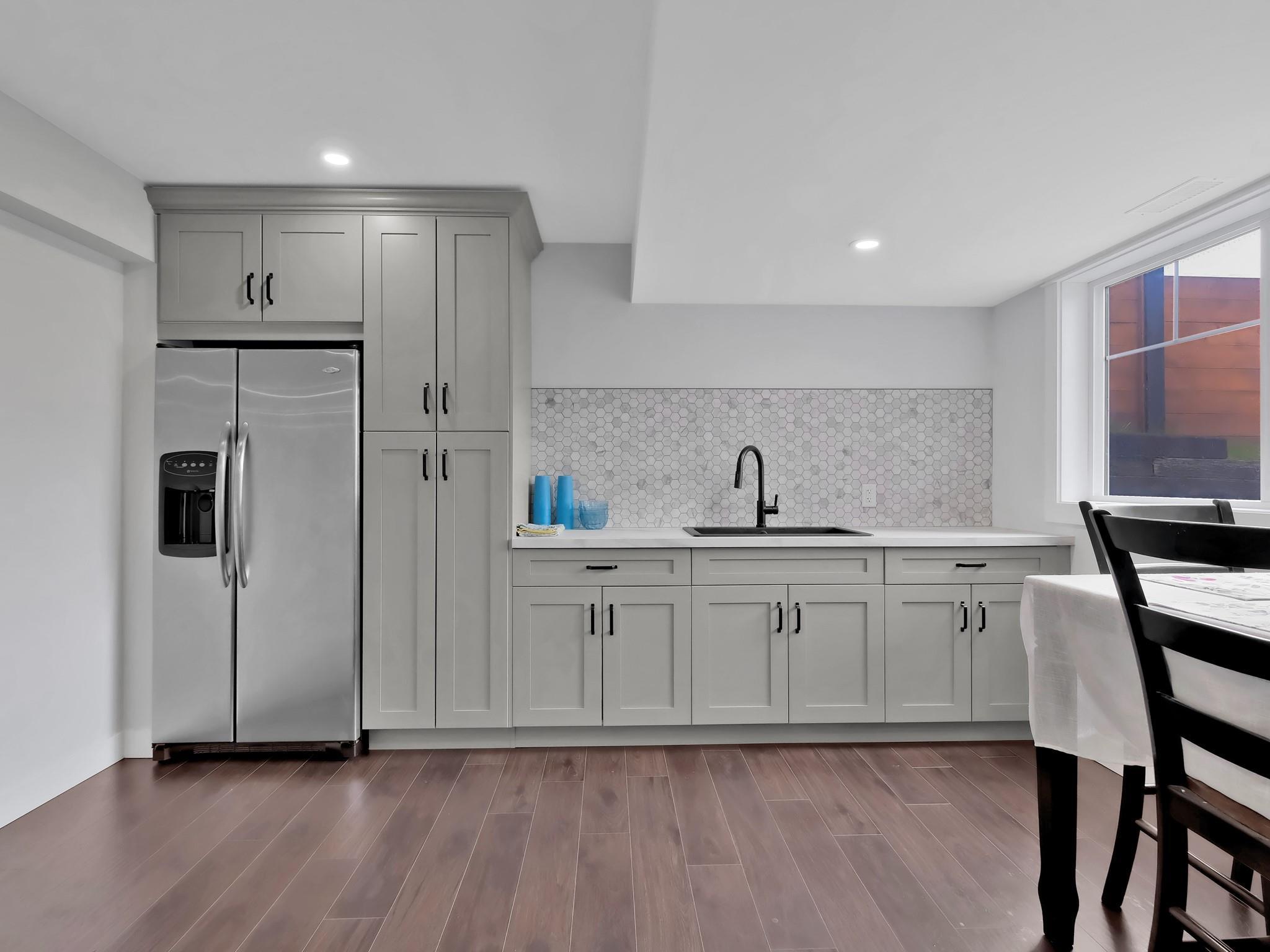 552 Pineview Drive Kaleden V0H 1K0