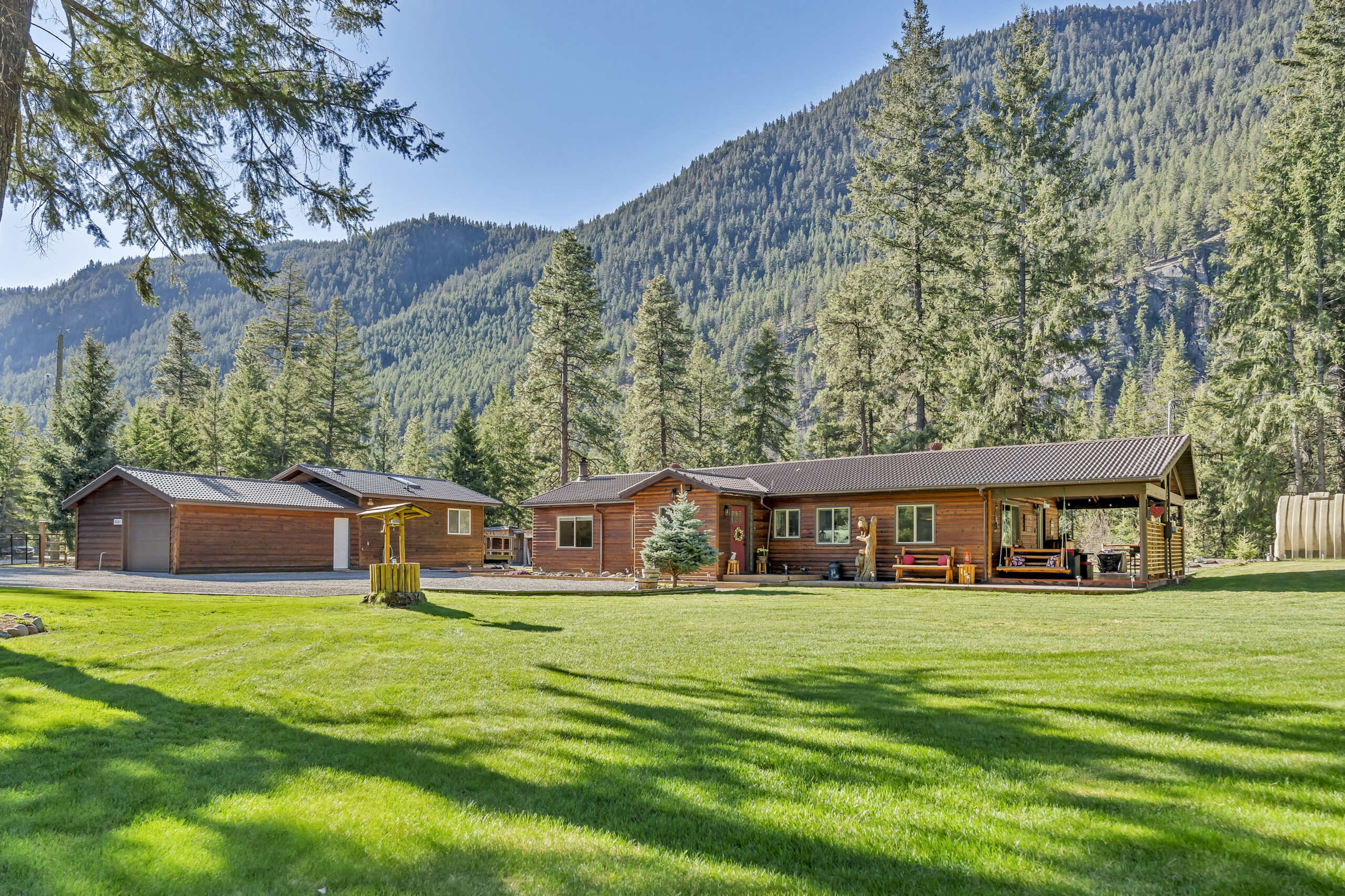 2261 Arcat Road