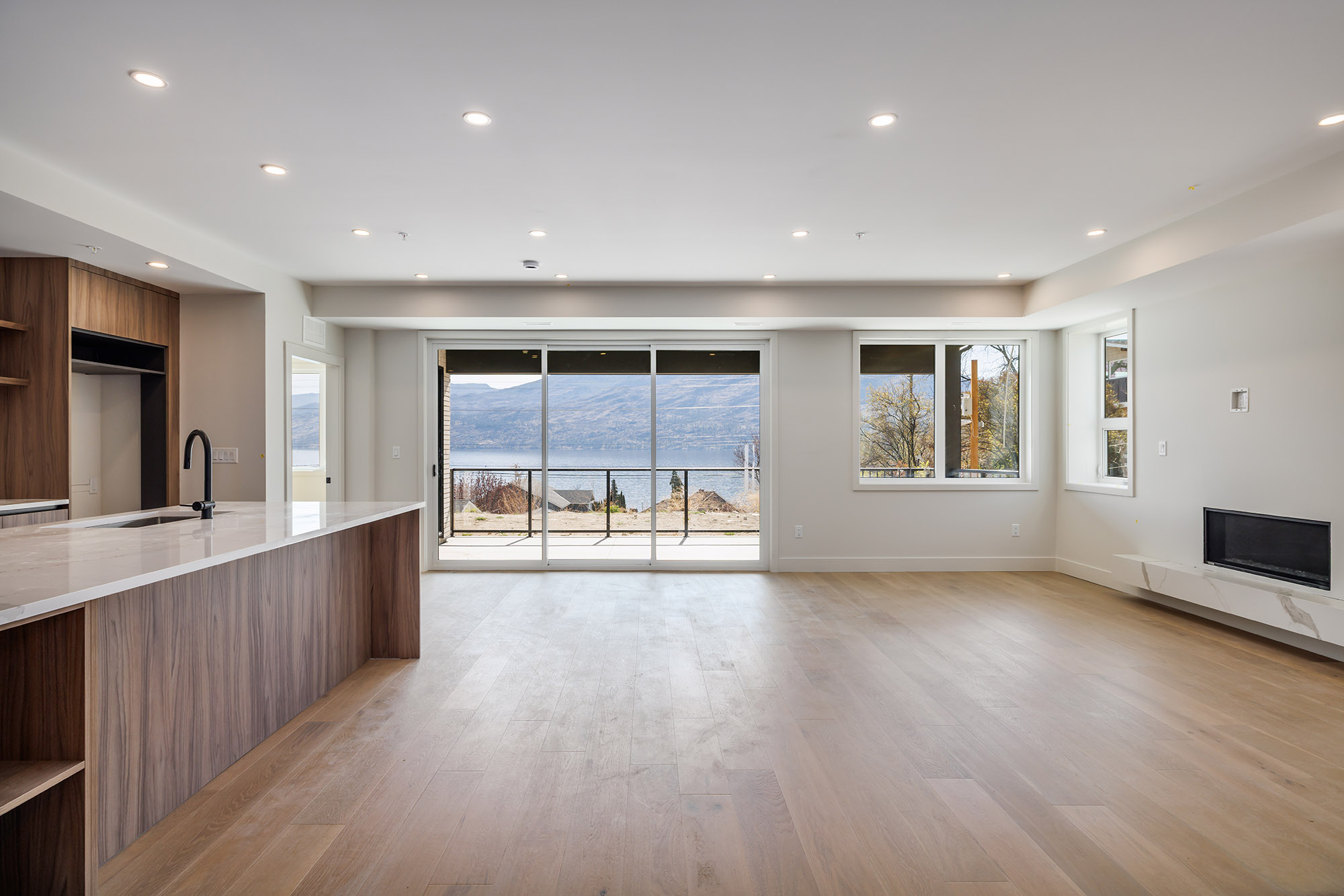 5304 Buchanan Road 102 Peachland V0H 1X1