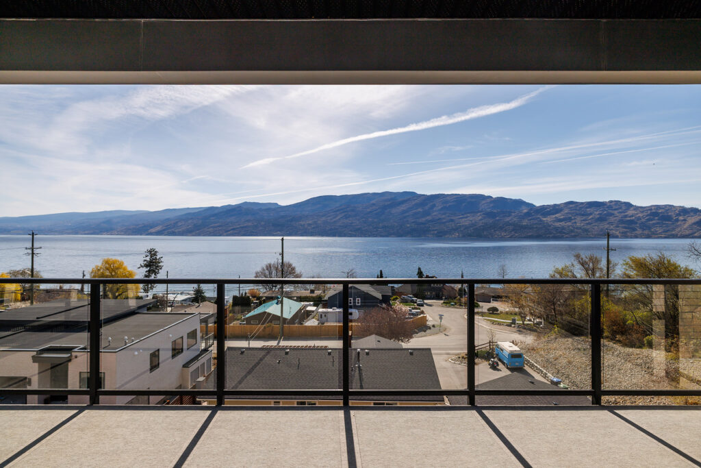 5304 Buchanan Road 301 Peachland V0H 1X1