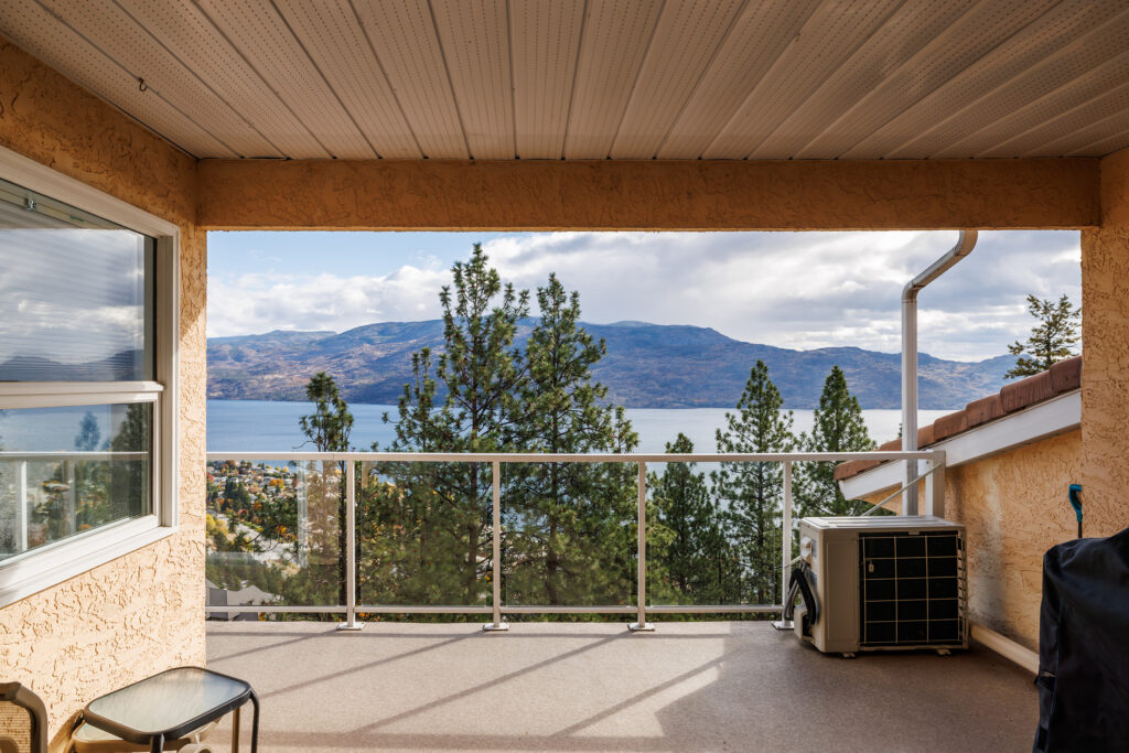 4450 Ponderosa Drive 204 Peachland V0H 1X5