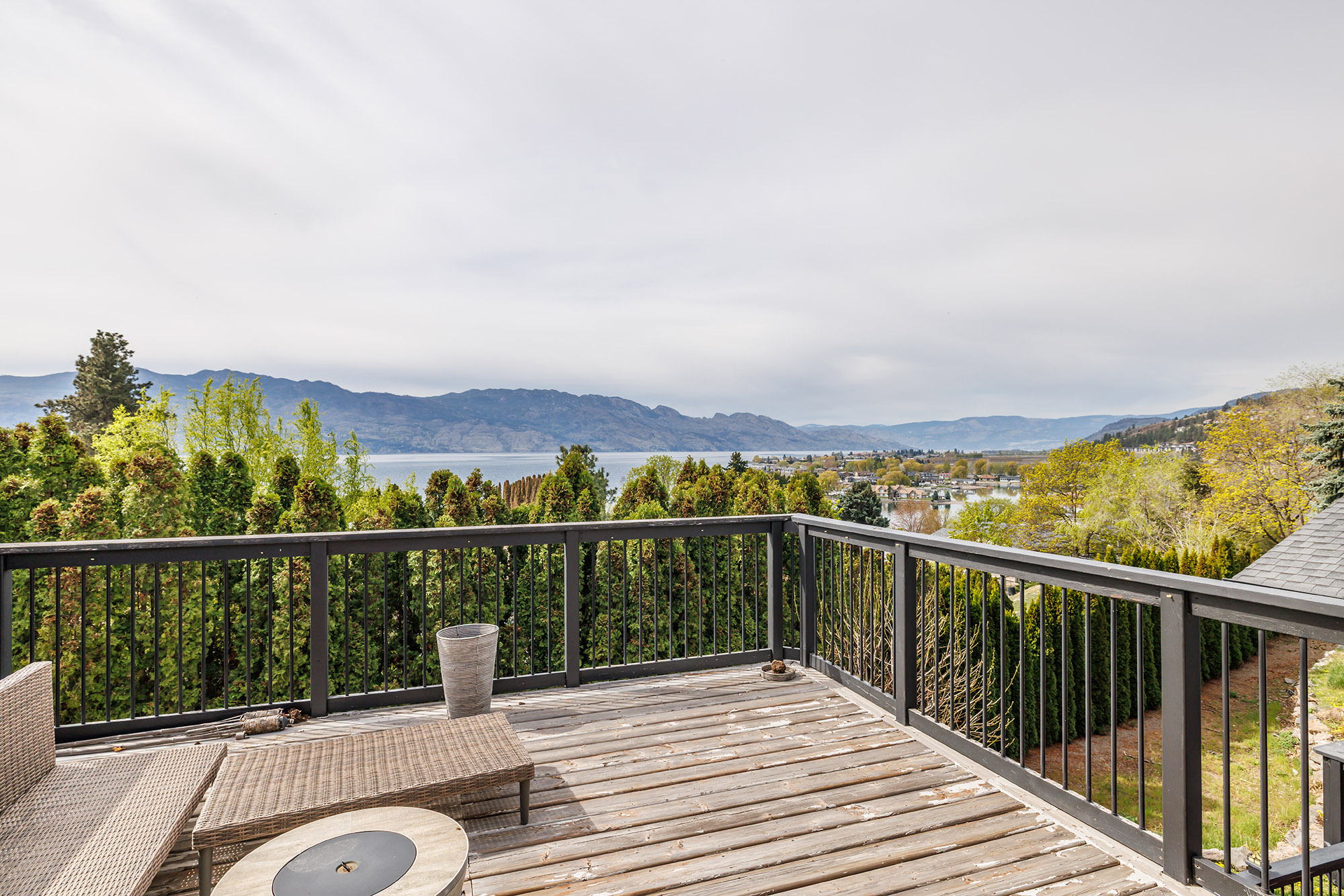 1185 Sunnyside Road West Kelowna V1Z 2S5