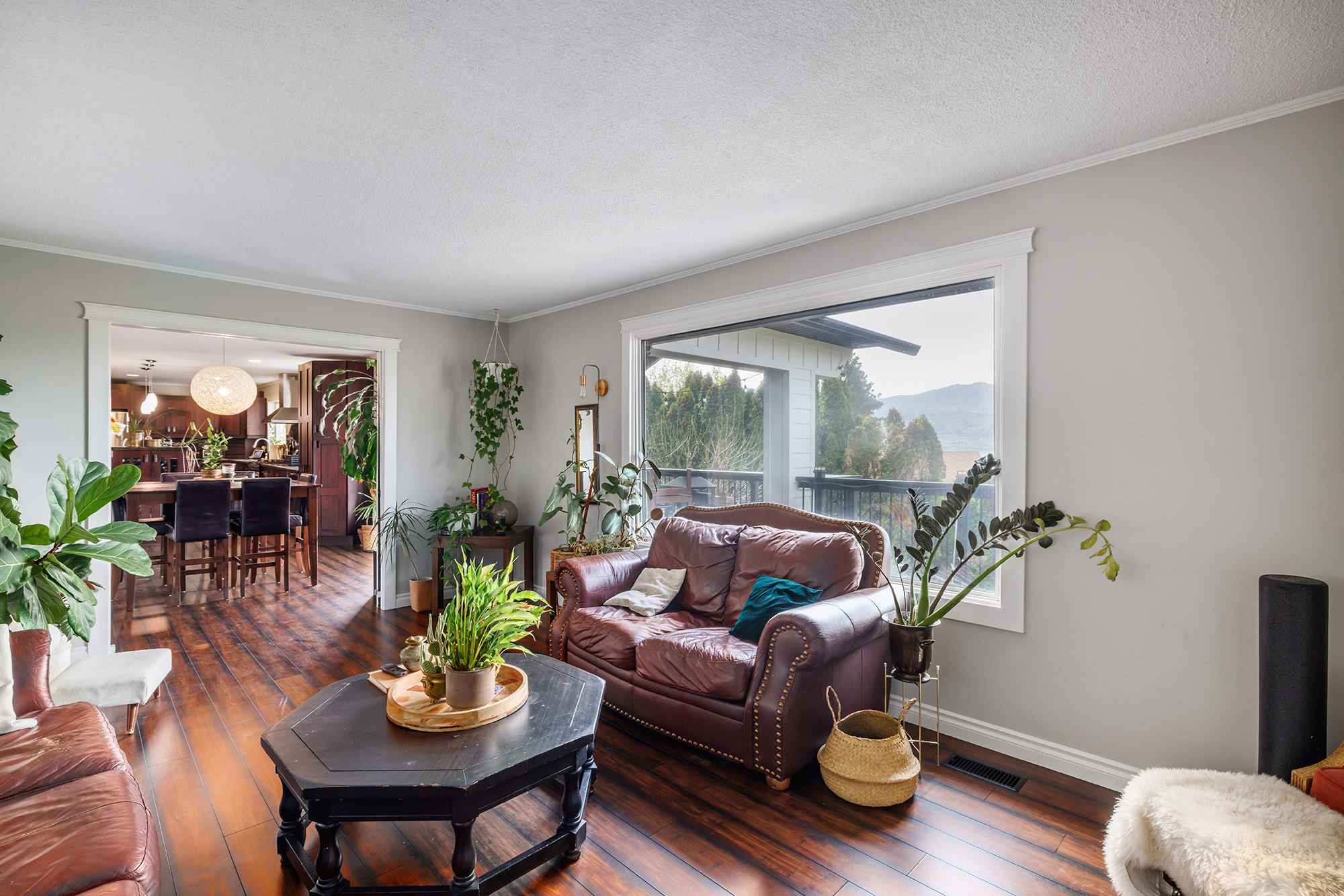 1185 Sunnyside Road West Kelowna V1Z 2S5