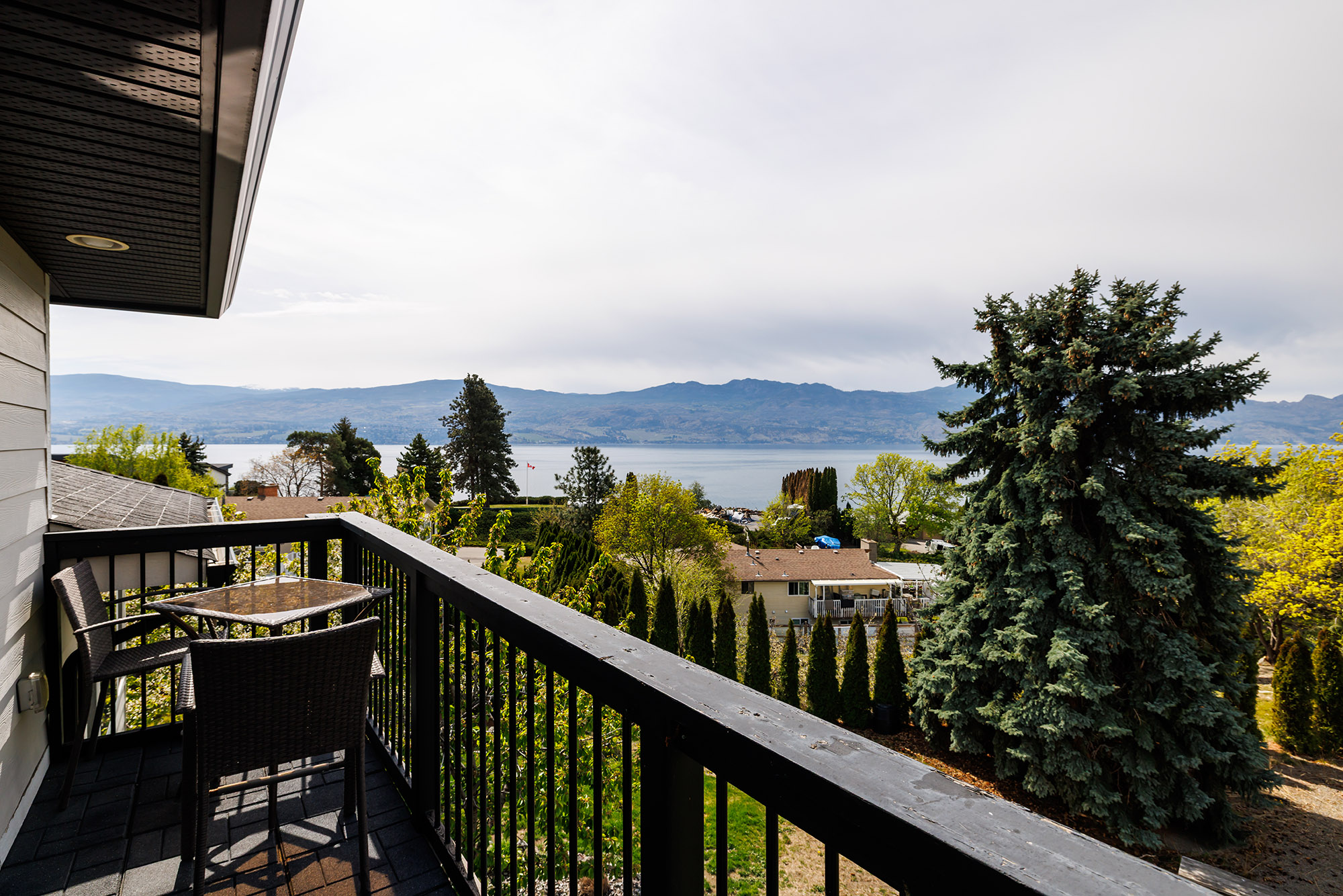 1185 Sunnyside Road West Kelowna V1Z 2S5
