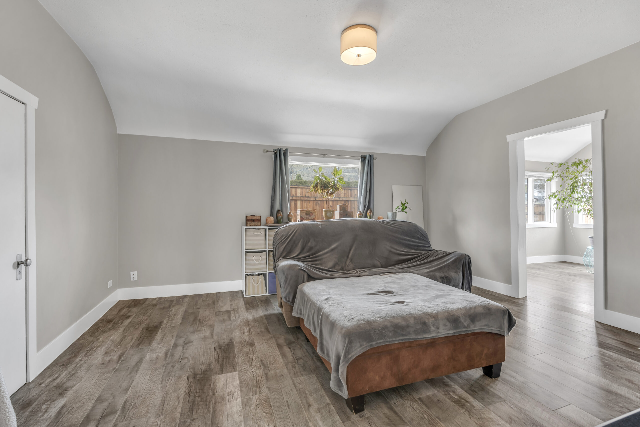 5899 Okanagan Street Oliver V0H 1T0