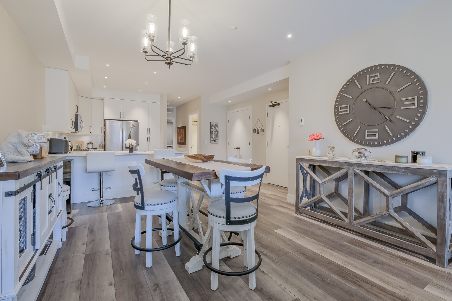 110 Ellis Street 304 Penticton V2A 4L5