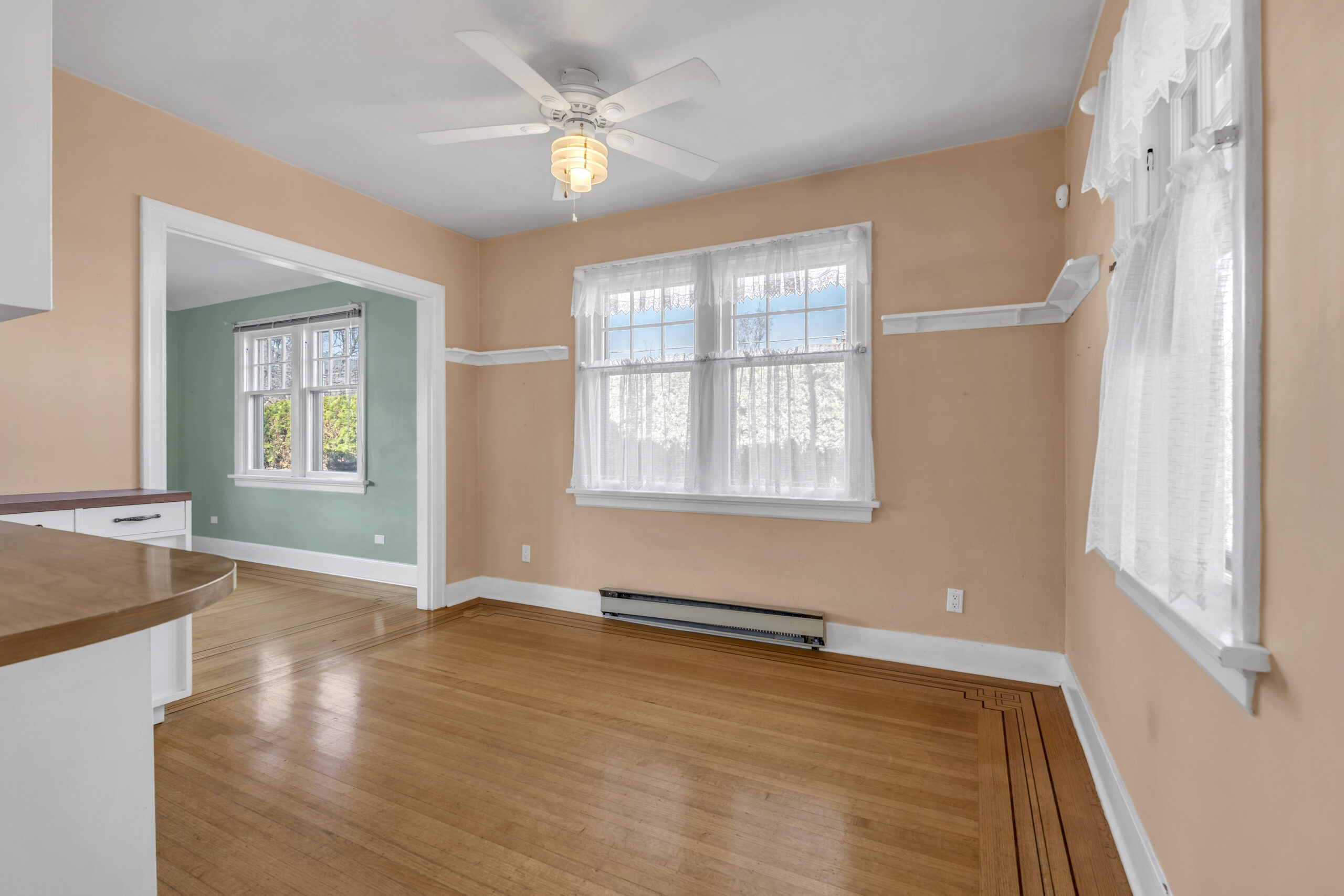 702 Winnipeg Street Penticton V2A 5N3