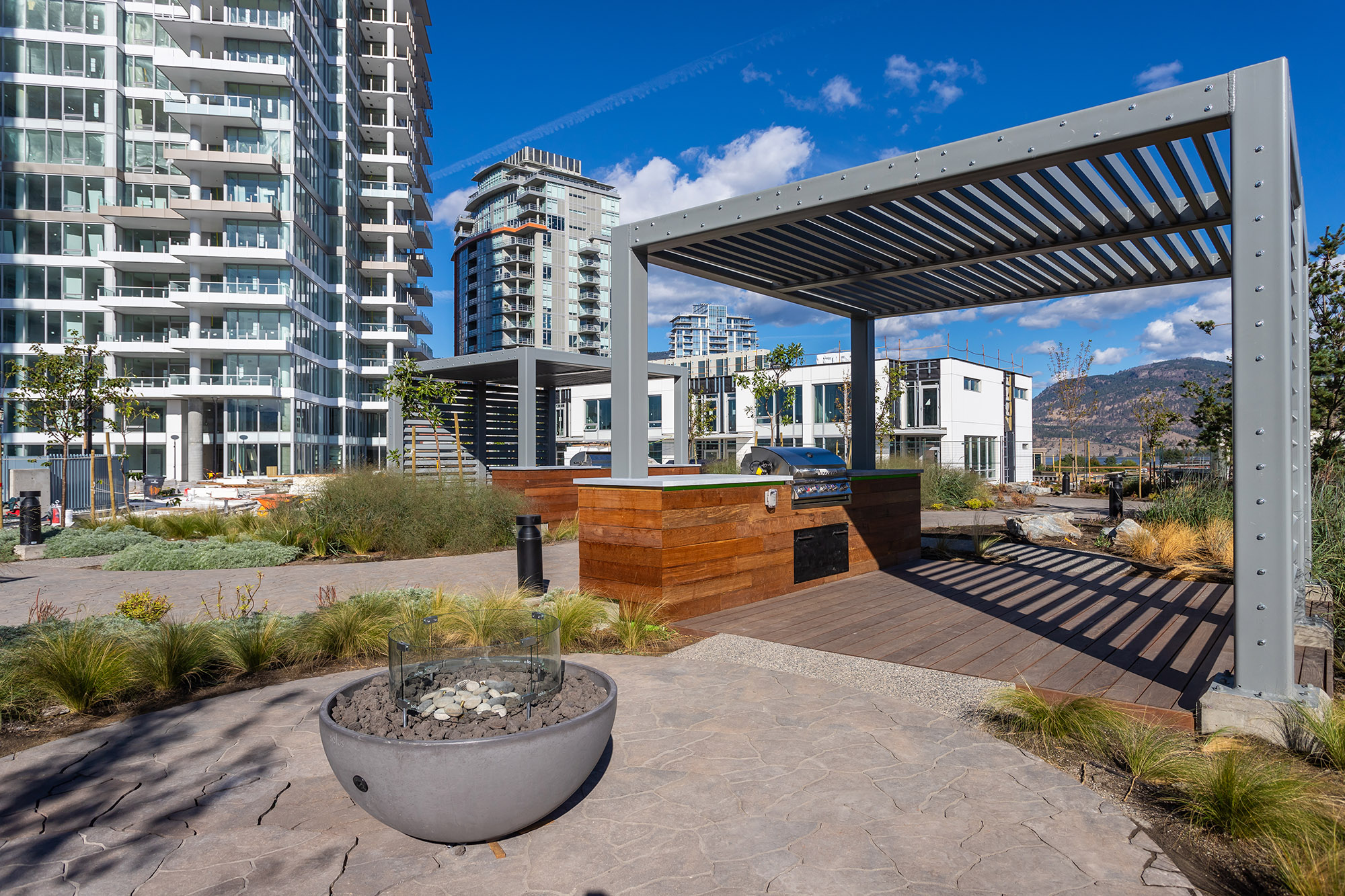 1191 Sunset Drive 1503 Kelowna V1Y 0J4