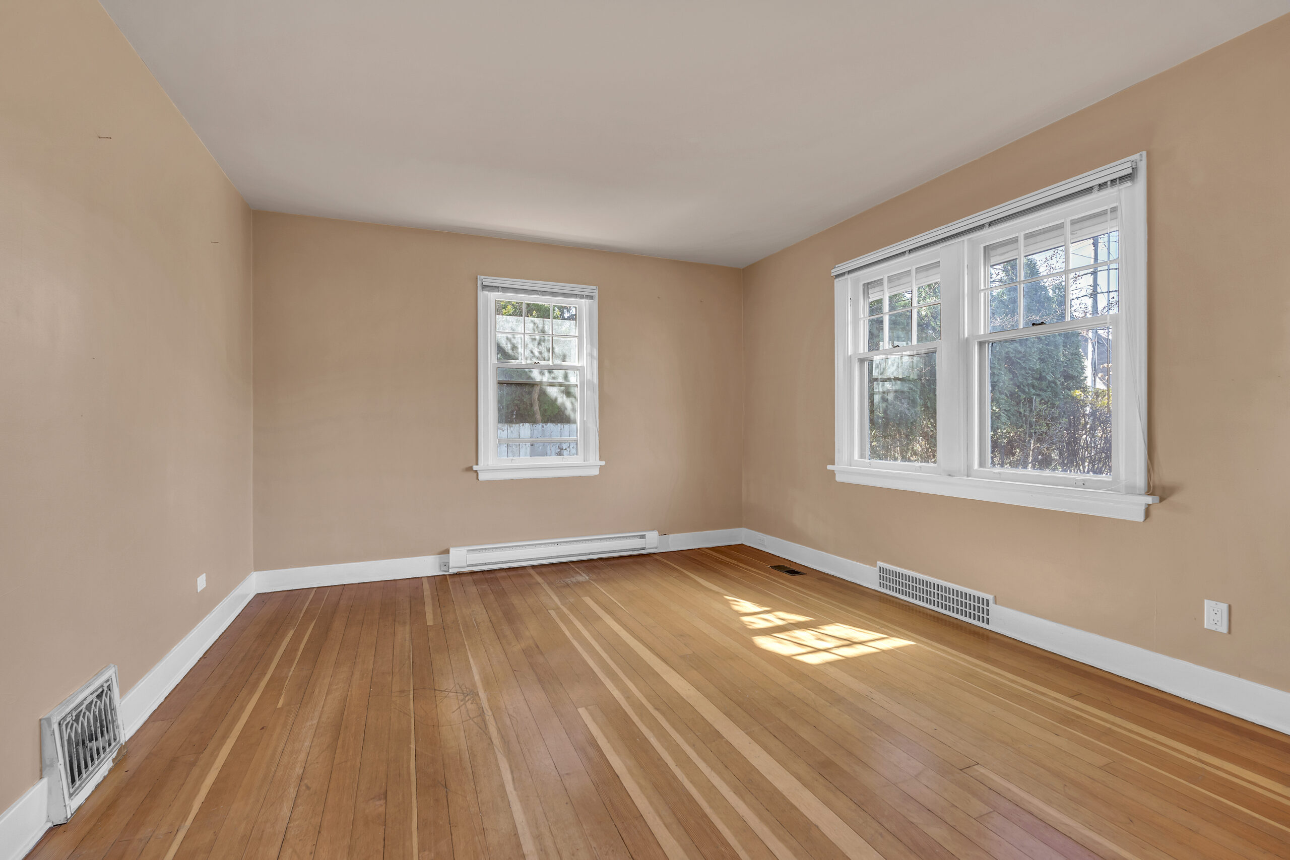 702 Winnipeg Street Penticton V2A 5N3