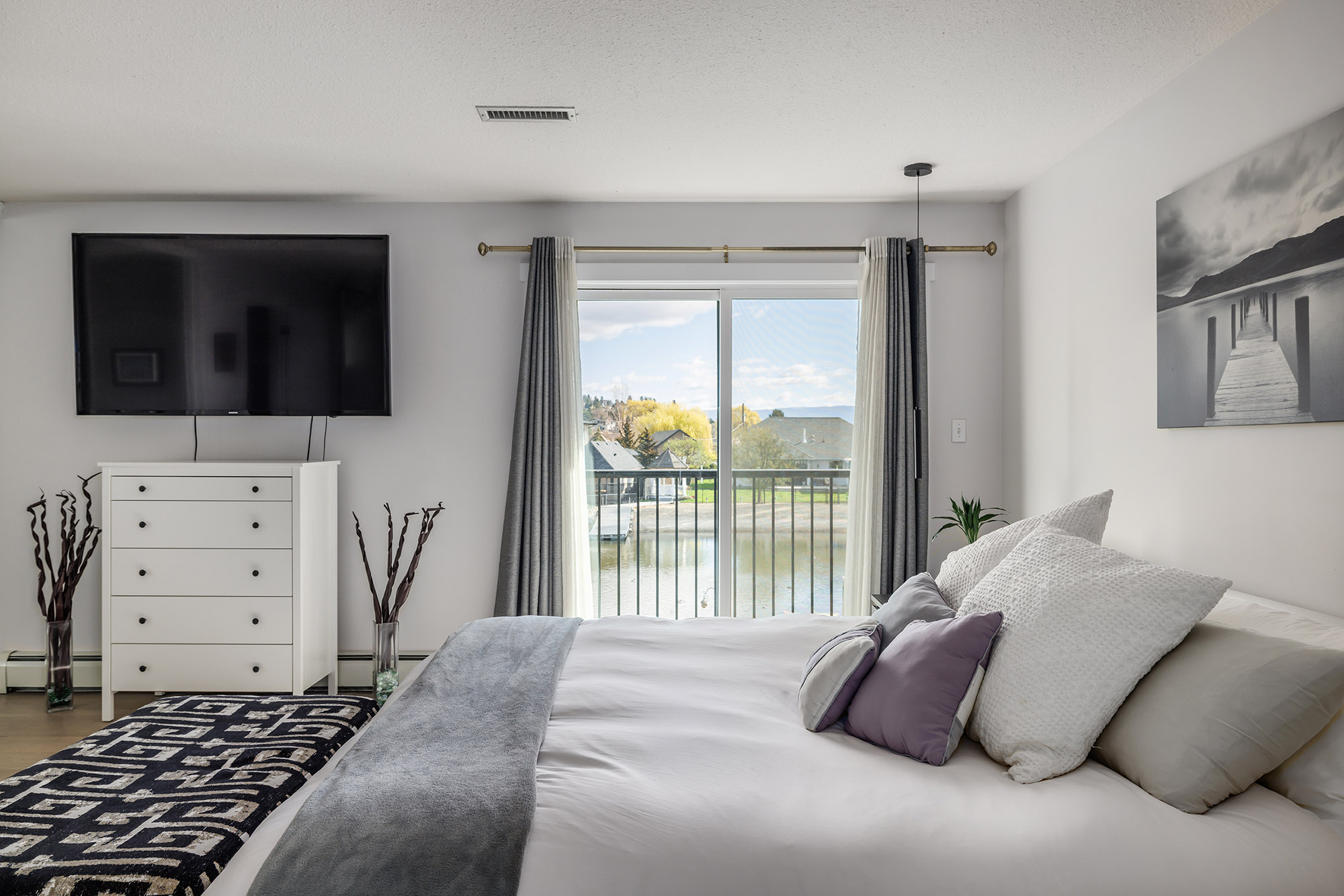 1404 Green Bay Road West Kelowna V4T 2B8