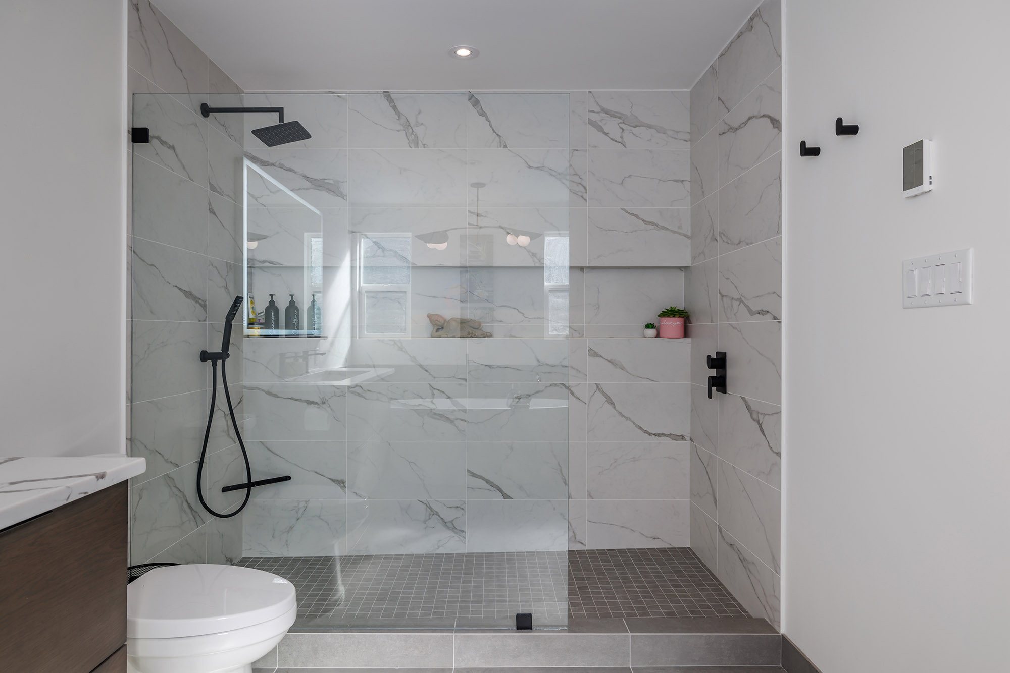 1404 Green Bay Road West Kelowna V4T 2B8