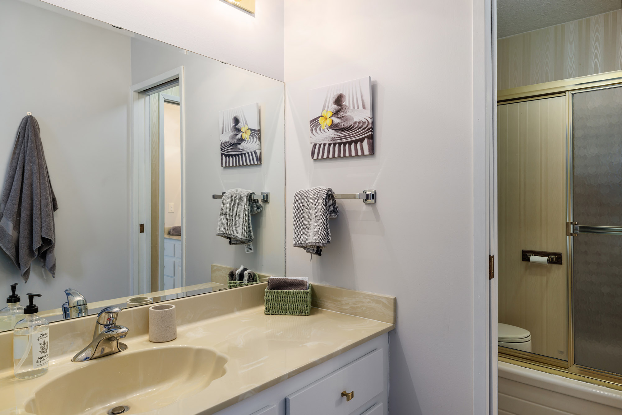 1404 Green Bay Road West Kelowna V4T 2B8
