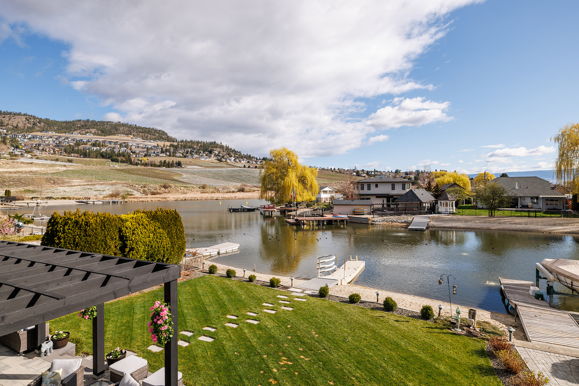 1404 Green Bay Road West Kelowna V4T 2B8