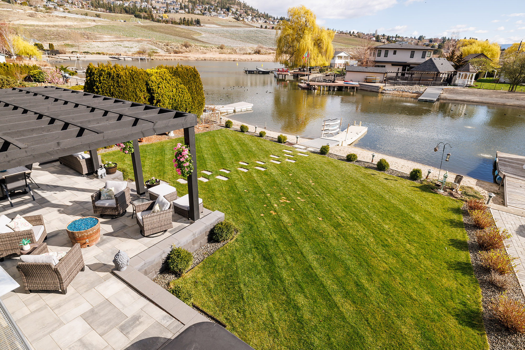 1404 Green Bay Road West Kelowna V4T 2B8