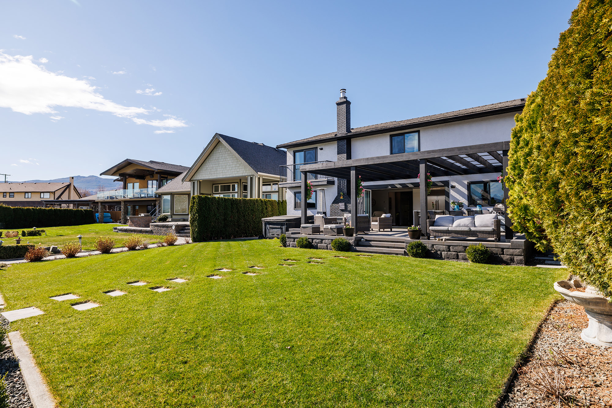 1404 Green Bay Road West Kelowna V4T 2B8