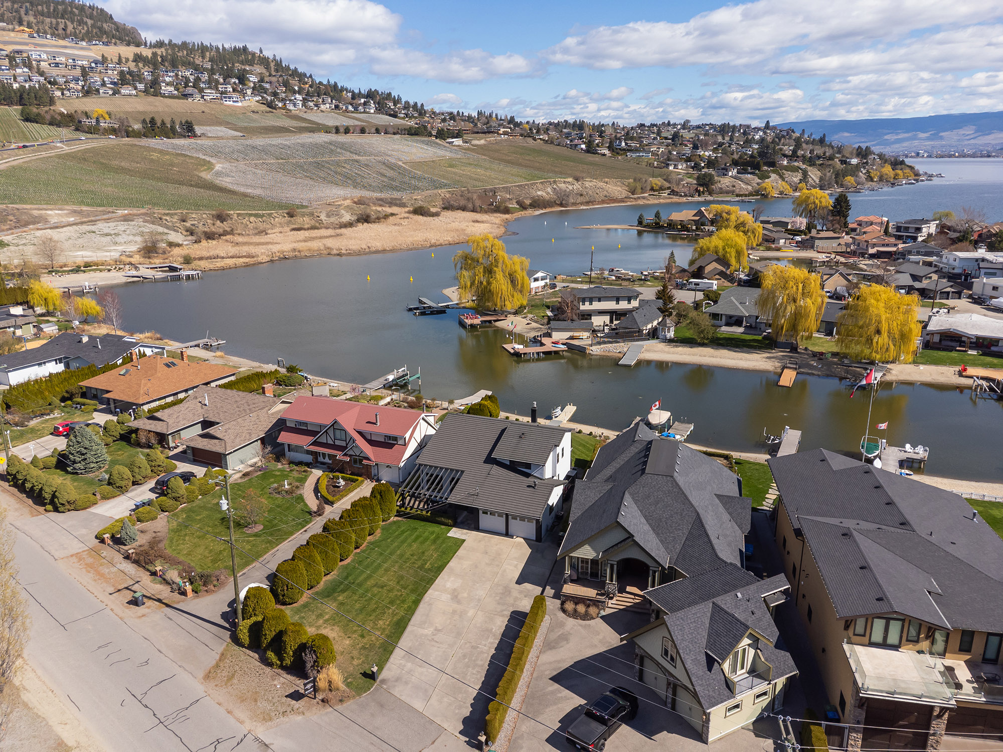 1404 Green Bay Road West Kelowna V4T 2B8